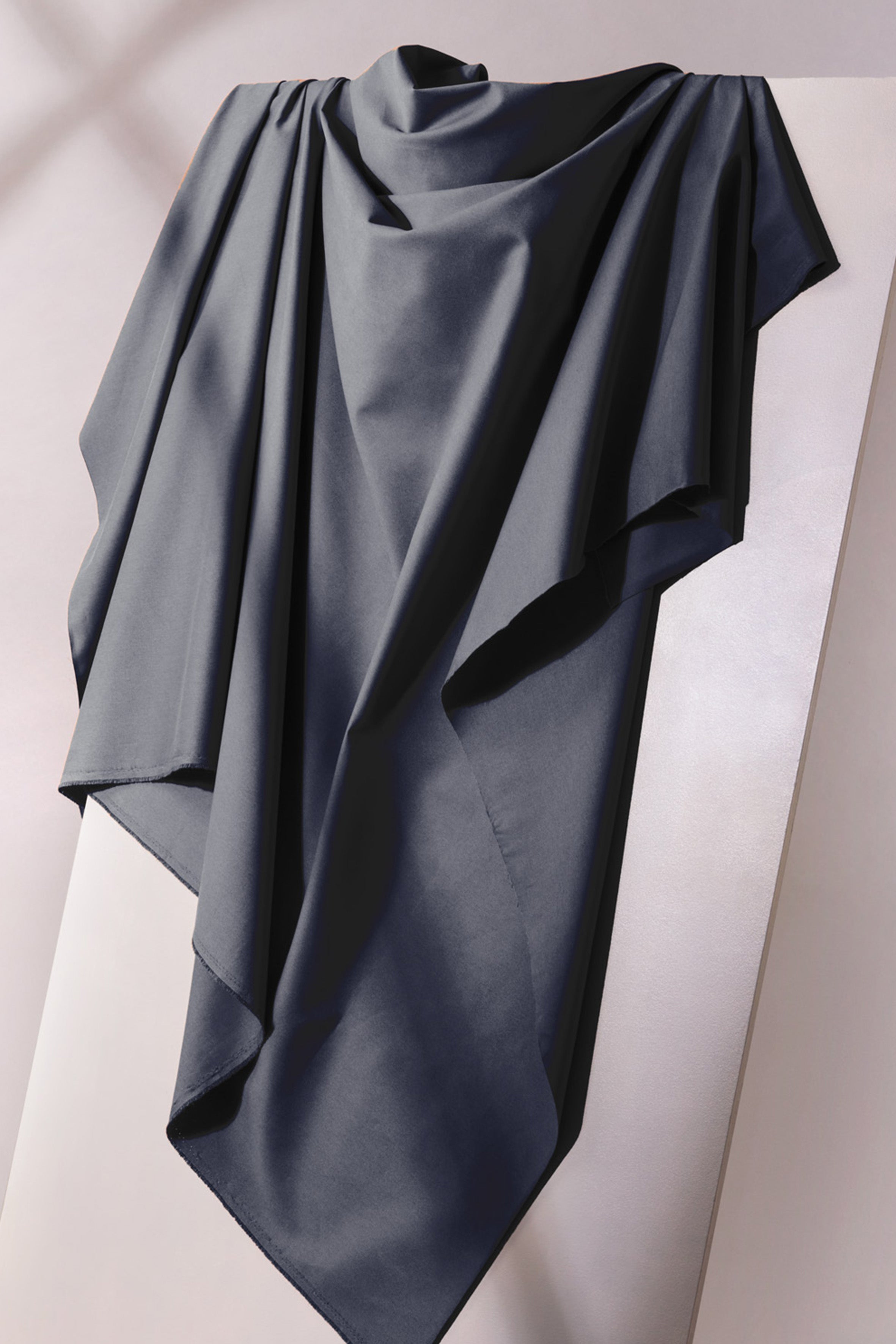 atelier-brunette-tissu-gabardine-light-deep-charcoal image 4