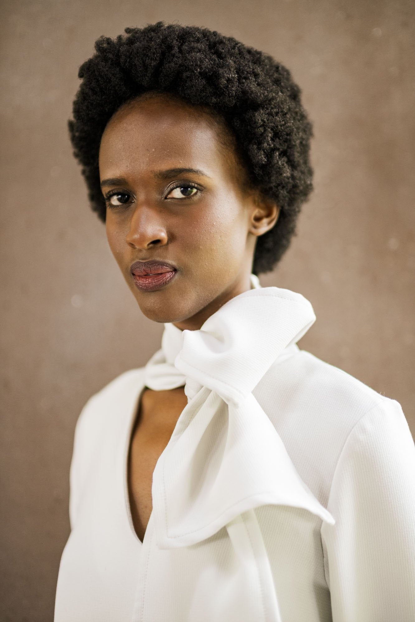 fibre-mood-zizou-top-robe-patron-de-couture-avec-d-tail-foulard image 3