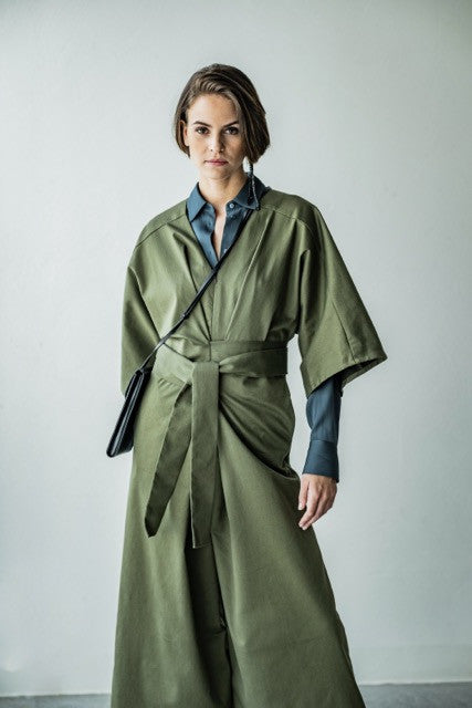 fibre-mood-addie-patron-de-couture-combinaison-femme-manches-kimono image 4