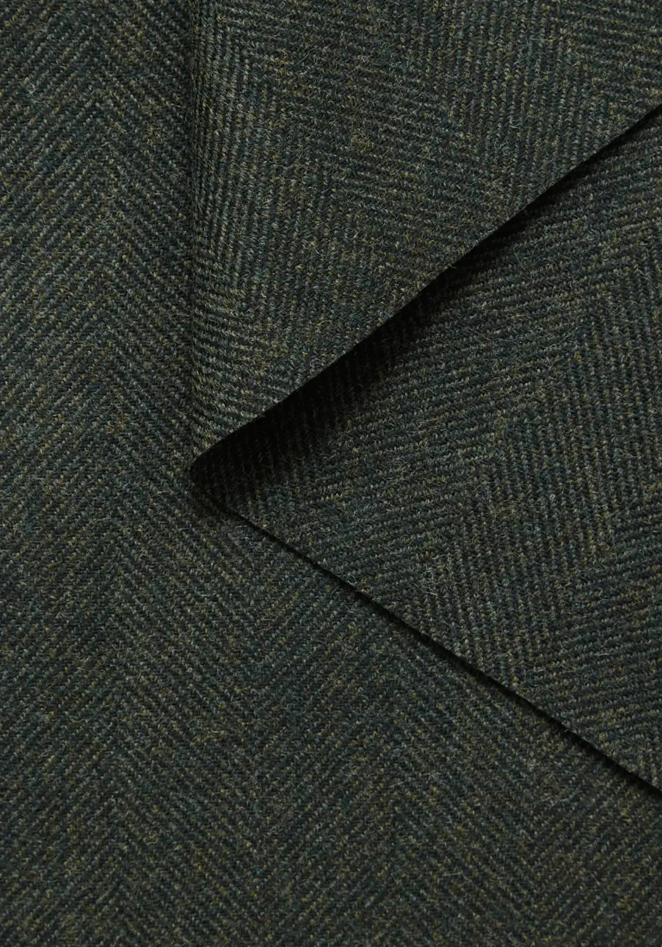 maison-fauve-tissu-manteau-drap-de-laine-double-face-chevrons-vert-for-t image 1