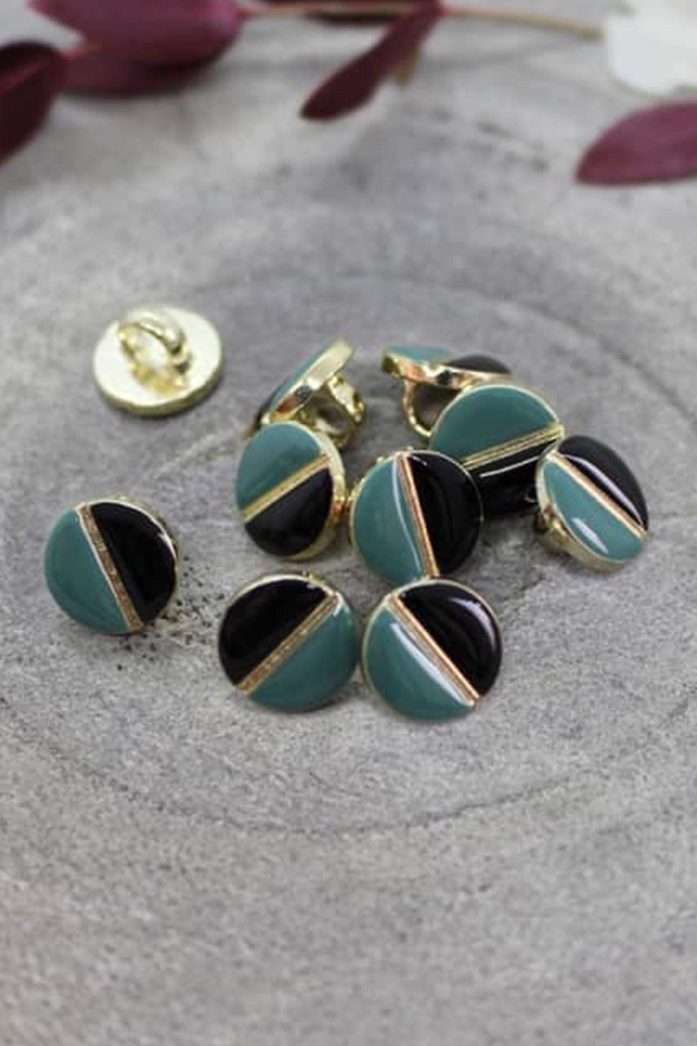 atelier-brunette-boutons-wink-black-cactus-x10 image 2