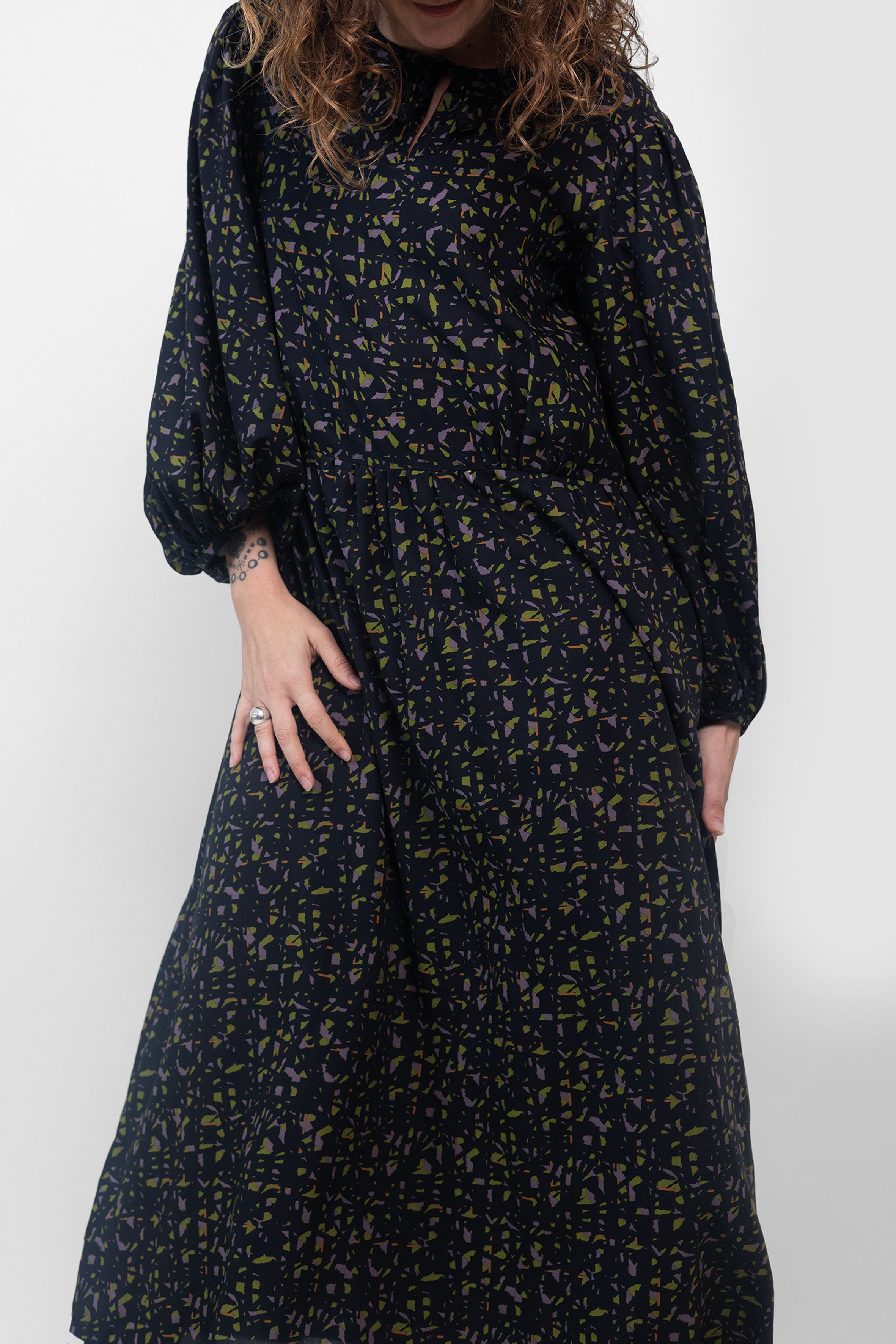 atelier-brunette-la-robe-re-sourcee-patron-pdf-femme image 1