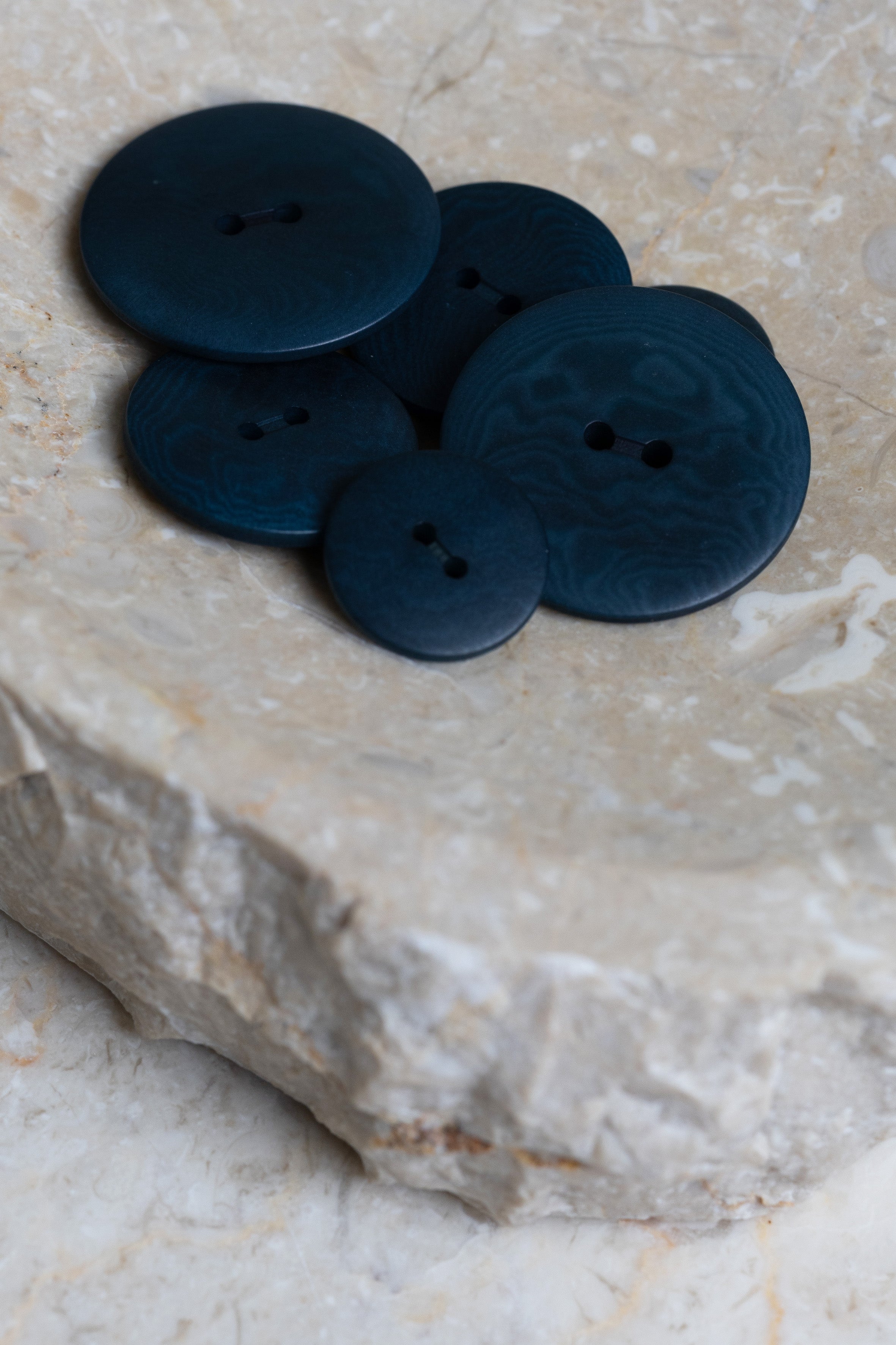 atelier-brunette-boutons-palm-forest-en-corozo image 4