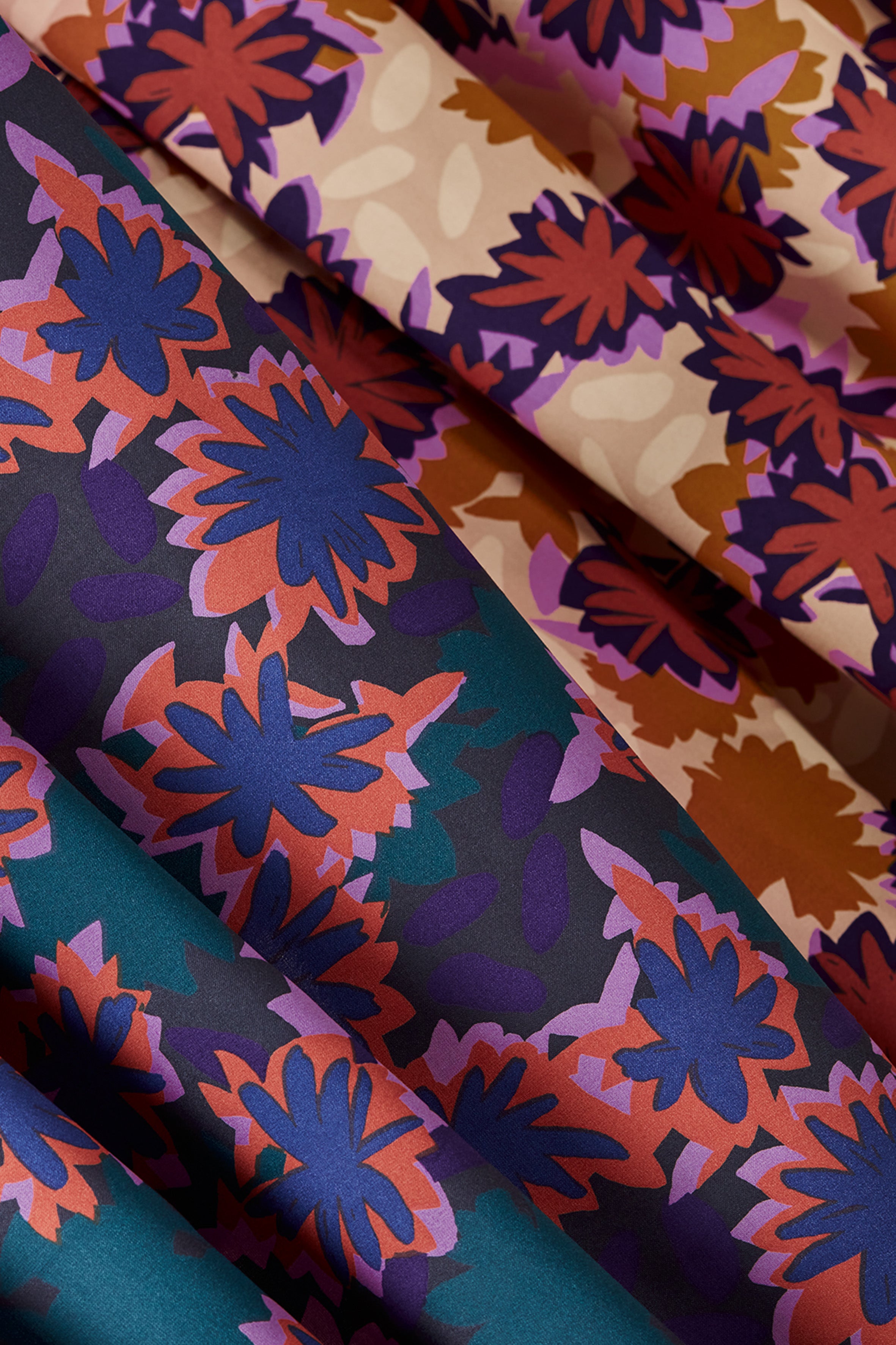atelier-brunette-tissu-waterlily-night-viscose-ecovero-coupon-10-cm image 4