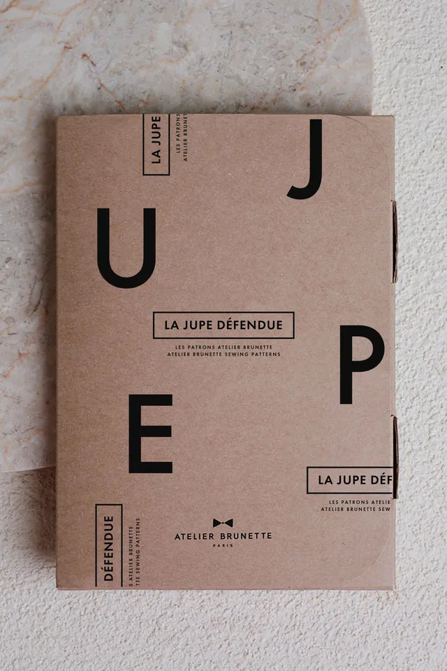 atelier-brunette-la-jupe-d-fendue-patron-pochette-midi-plis-creux image 1