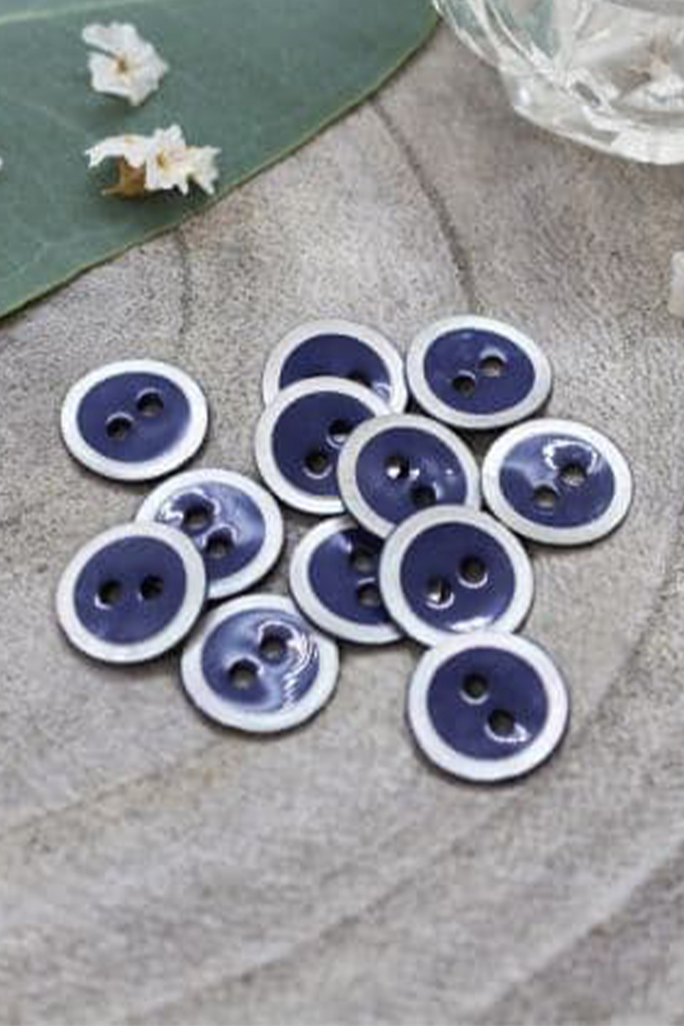 atelier-brunette-boutons-halo-lot-de-10-boutons-cobalt image 2