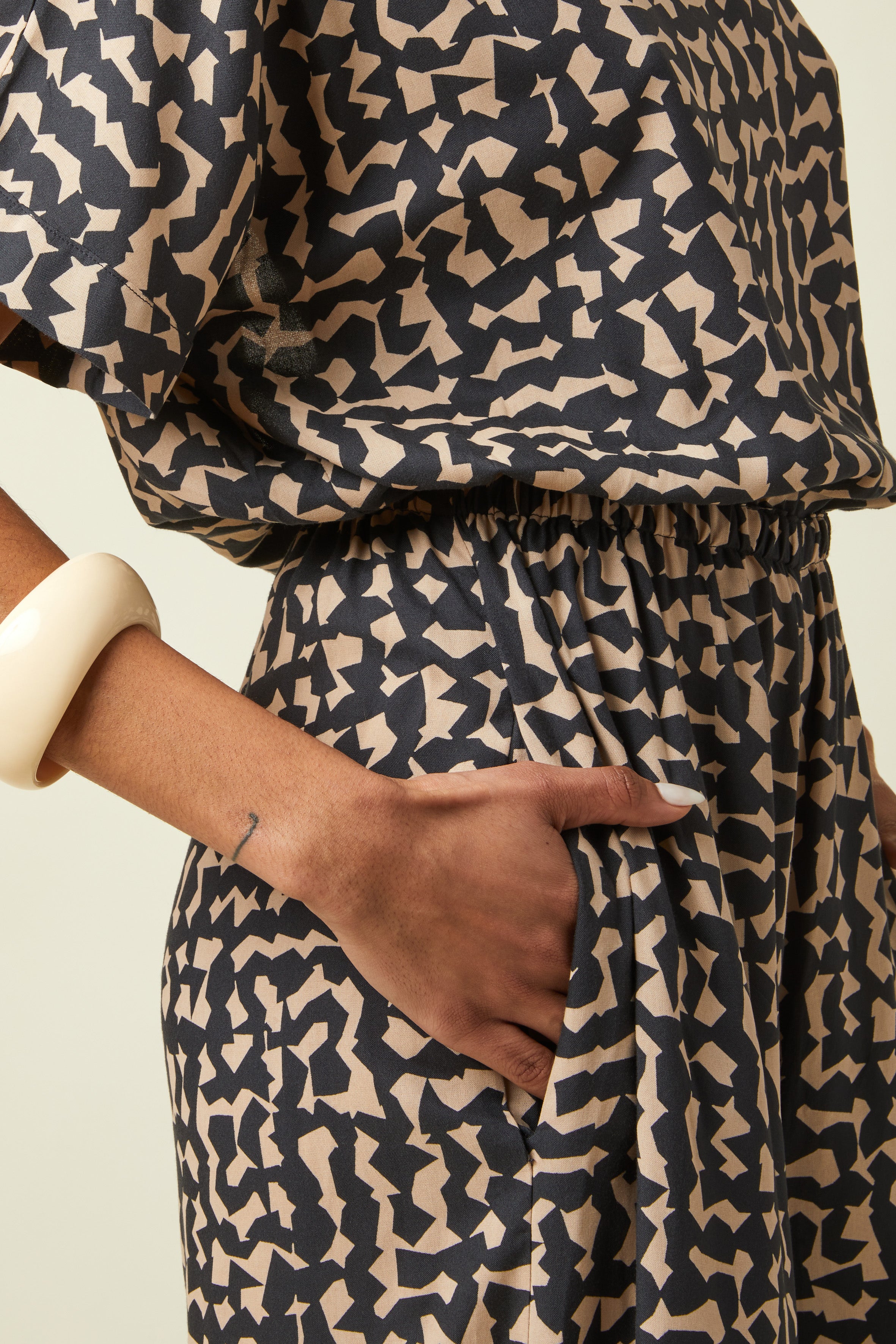 atelier-brunette-la-robe-pantalon-patron-pochette image 5