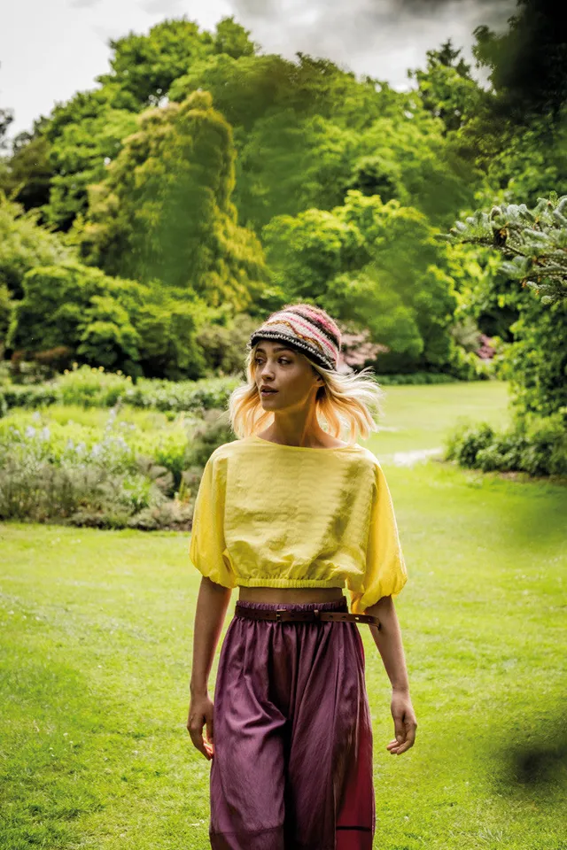fibre-mood-tanita-top-patron-de-couture-court-encolure-bateau-xs-xxxl image 1