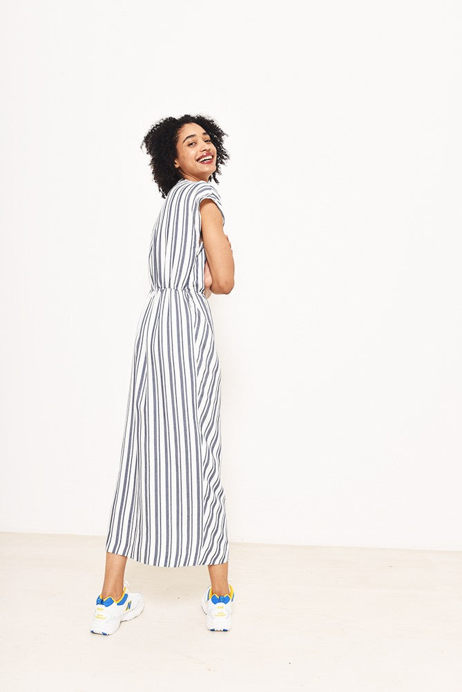 fibre-mood-vienna-robe-patron-de-couture-robe-portefeuille-longue-manches-courte image 5
