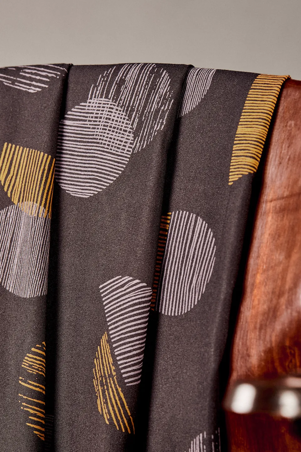atelier-brunette-tissu-jane-divine-parma-viscose-ecovero-imprim-e image 1