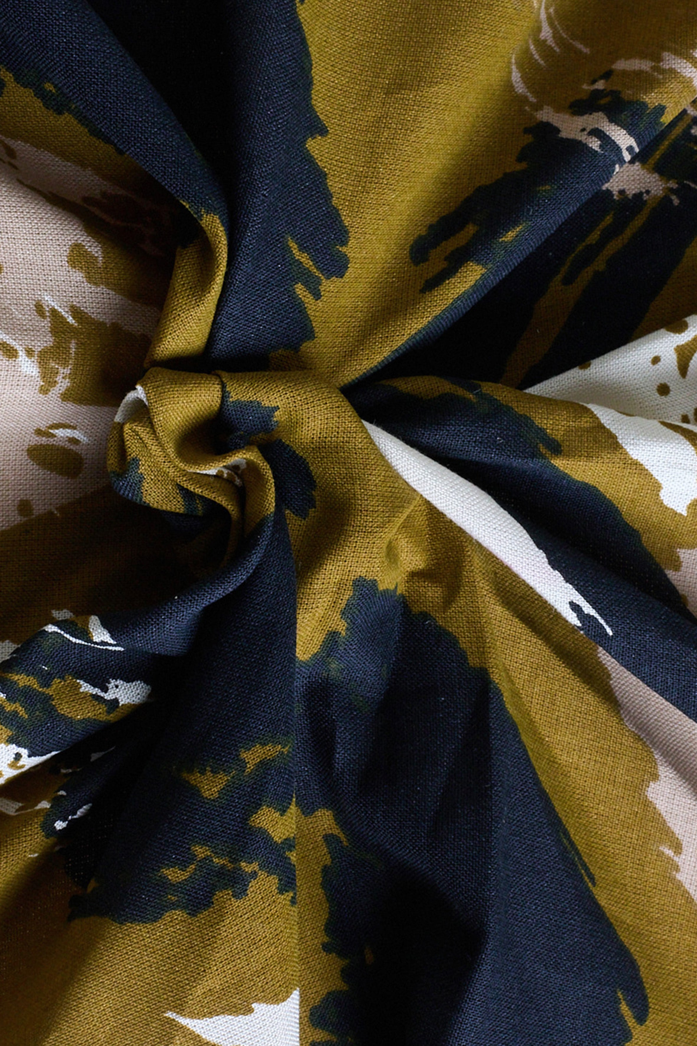 atelier-brunette-tissu-viscose-mira-dreamy-twilight-coupon-10-cm-x-140-cm image 2