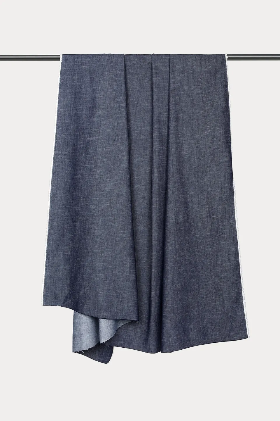 atelier-brunette-tissu-coton-chambray-tencel-deep-night image 1