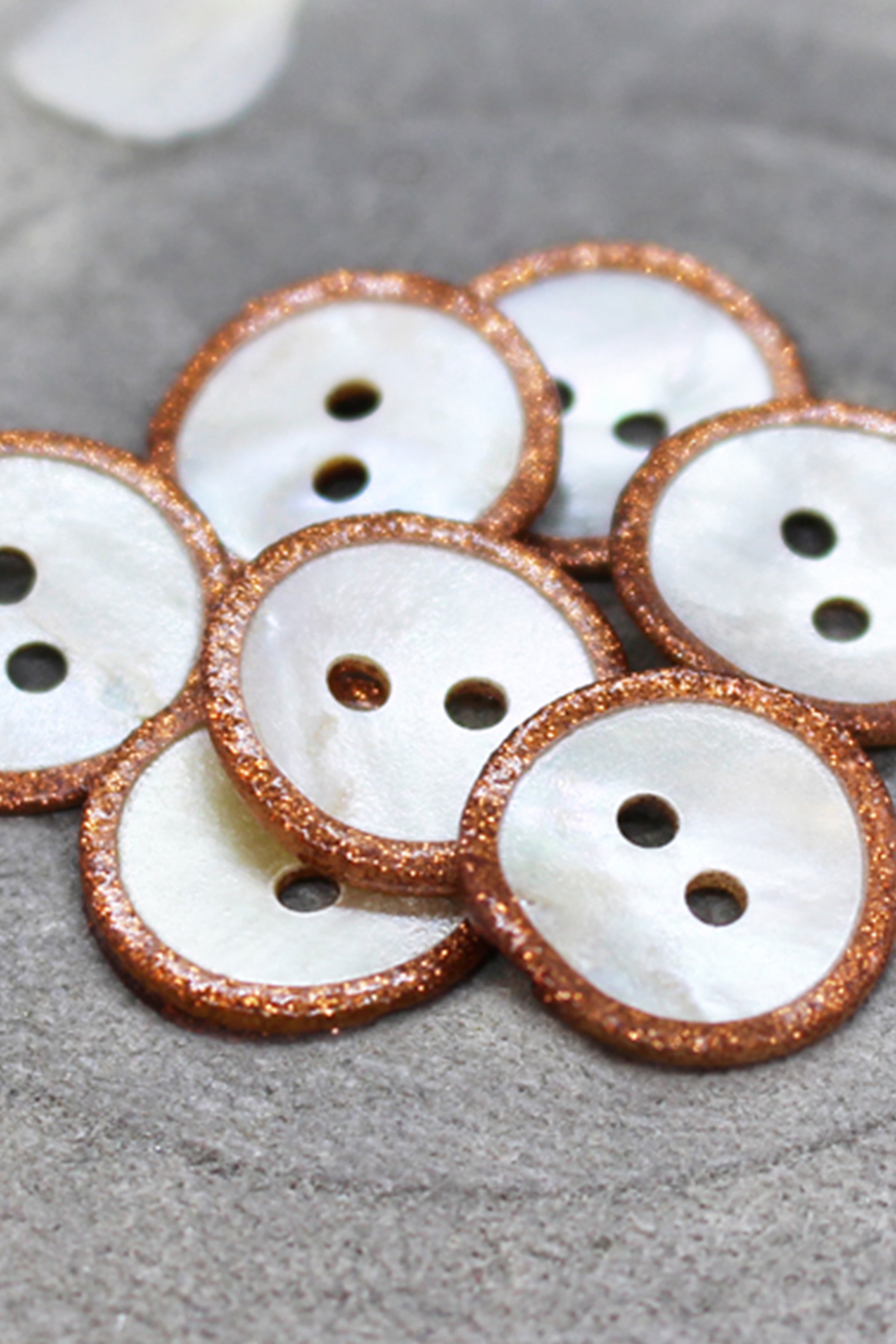 atelier-brunette-boutons-glitz-chestnut-x10 image 2