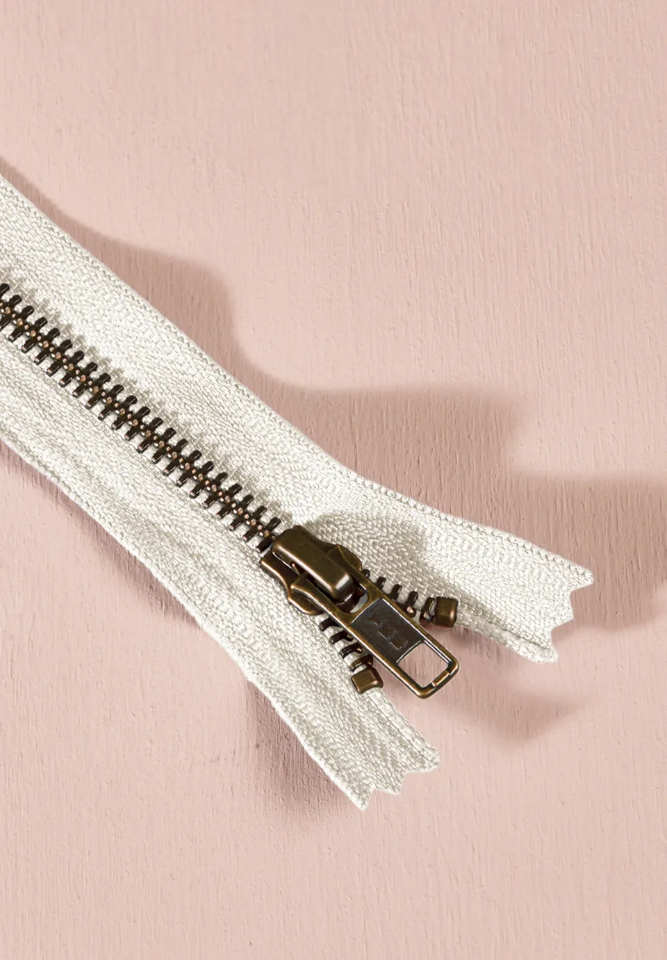 atelier-brunette-zip-simple-curseur-laiton-30-cm image 1
