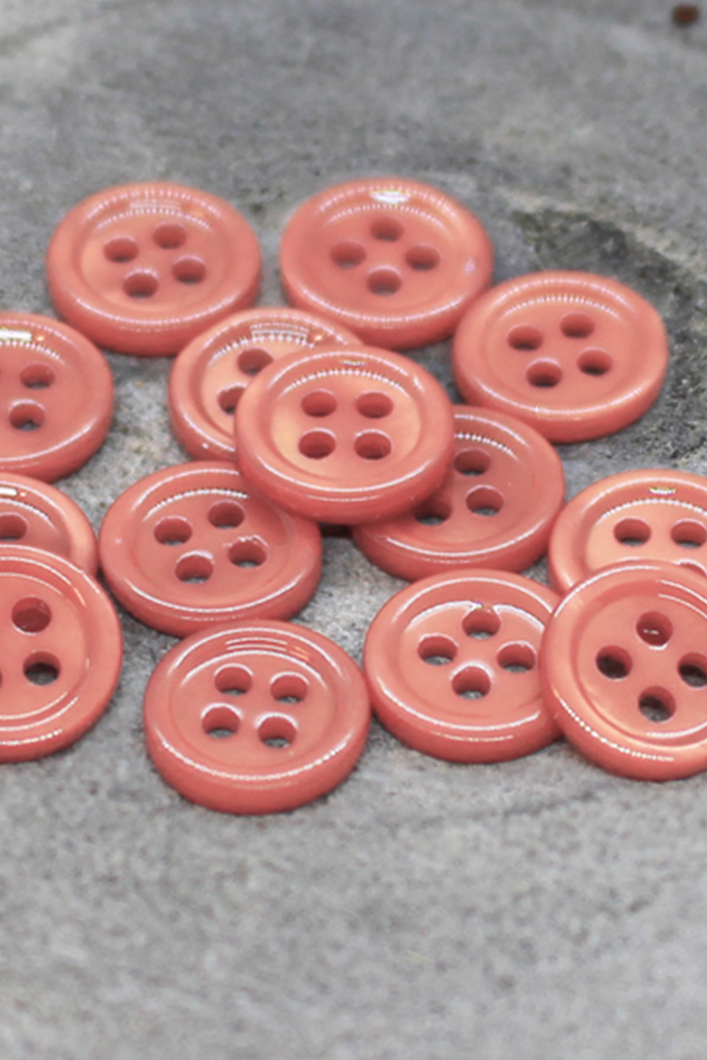 atelier-brunette-boutons-bliss-melba-x10-boutons-nacre image 2
