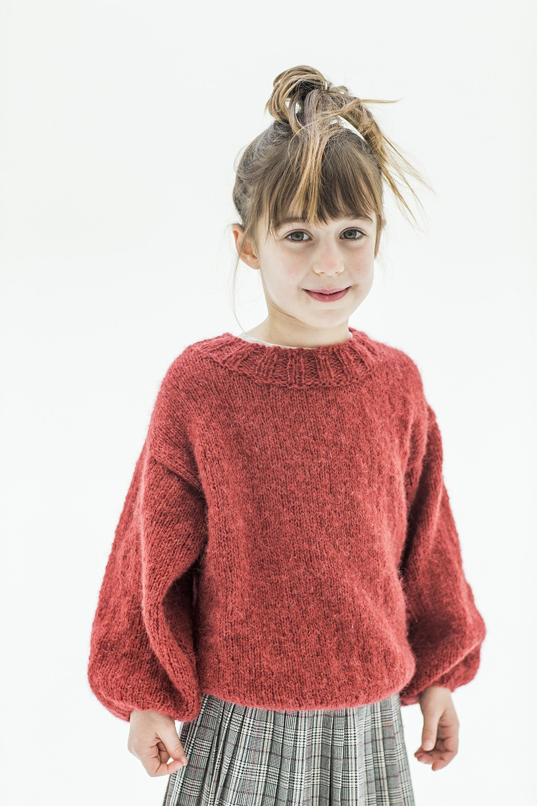 fibre-mood-monica-mini-pull-over-patron-de-tricot-enfant-4-14-ans image 1