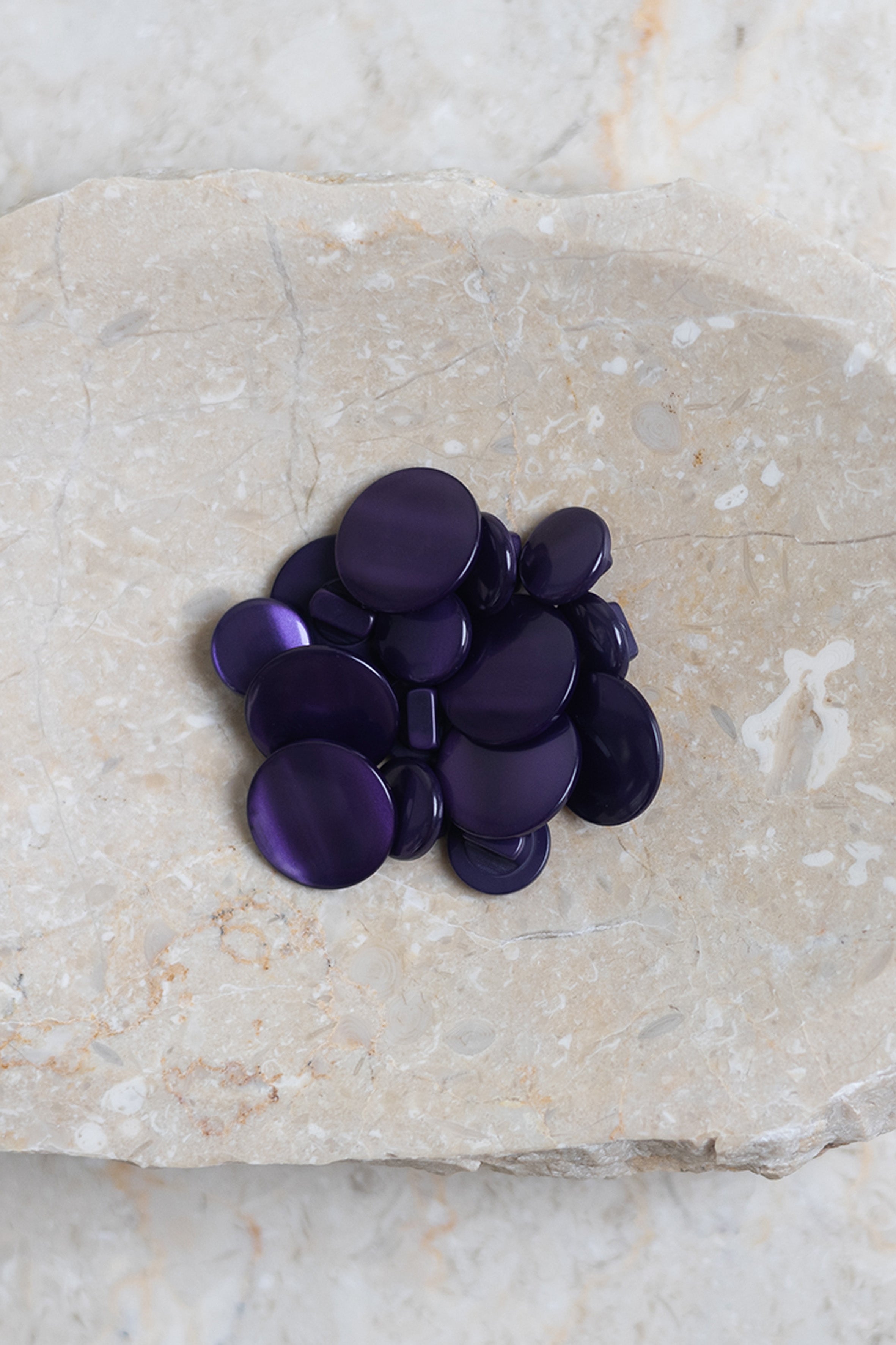 atelier-brunette-boutons-swing-majestic-purple-x10 image 2