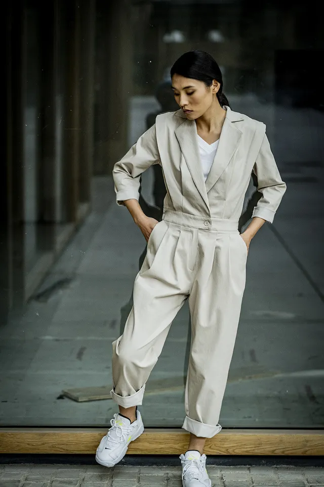 fibre-mood-tulia-combinaison-patron-de-couture-femme-pantalon-col-v-xs-xxxl image 1