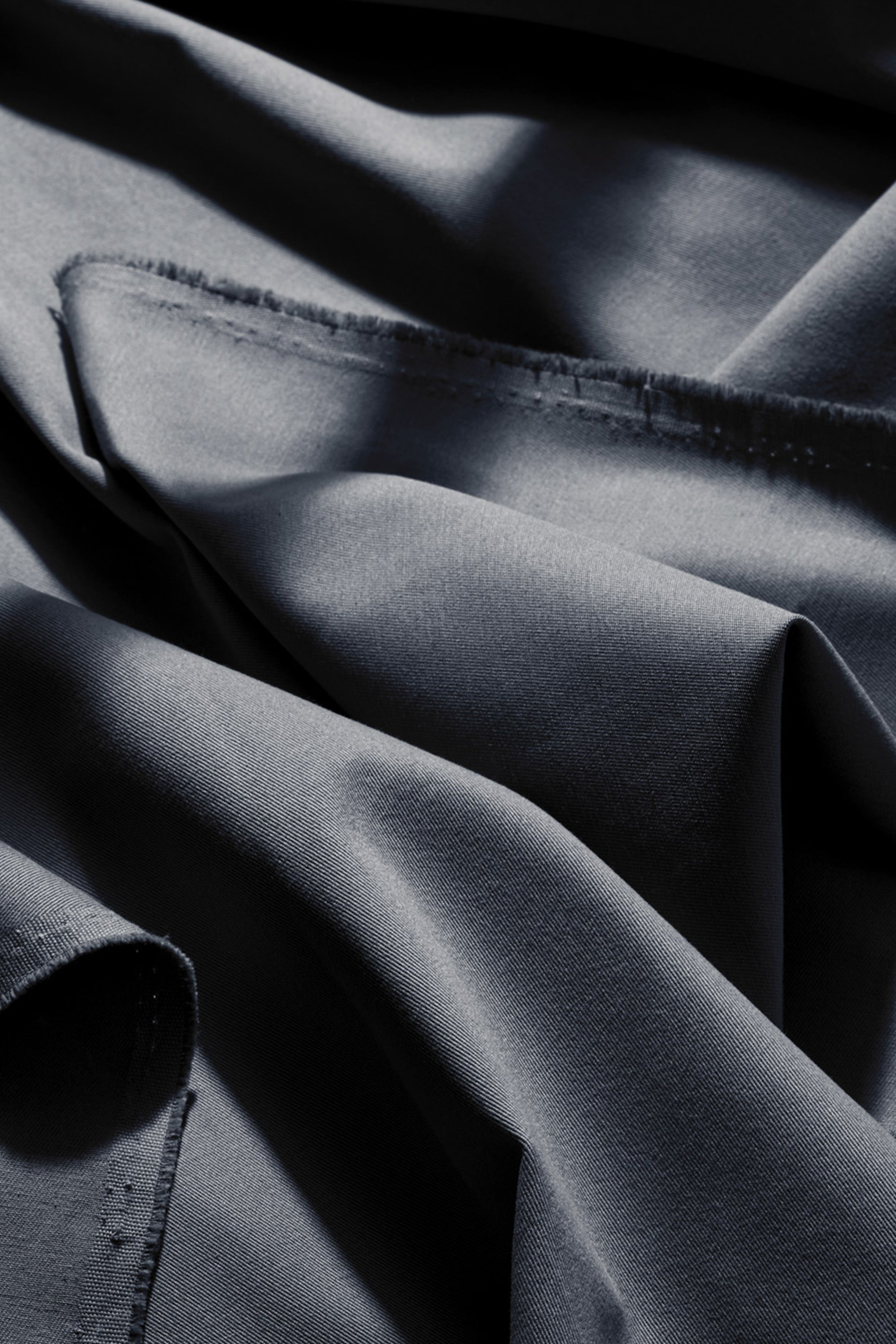 atelier-brunette-tissu-gabardine-light-deep-charcoal image 1