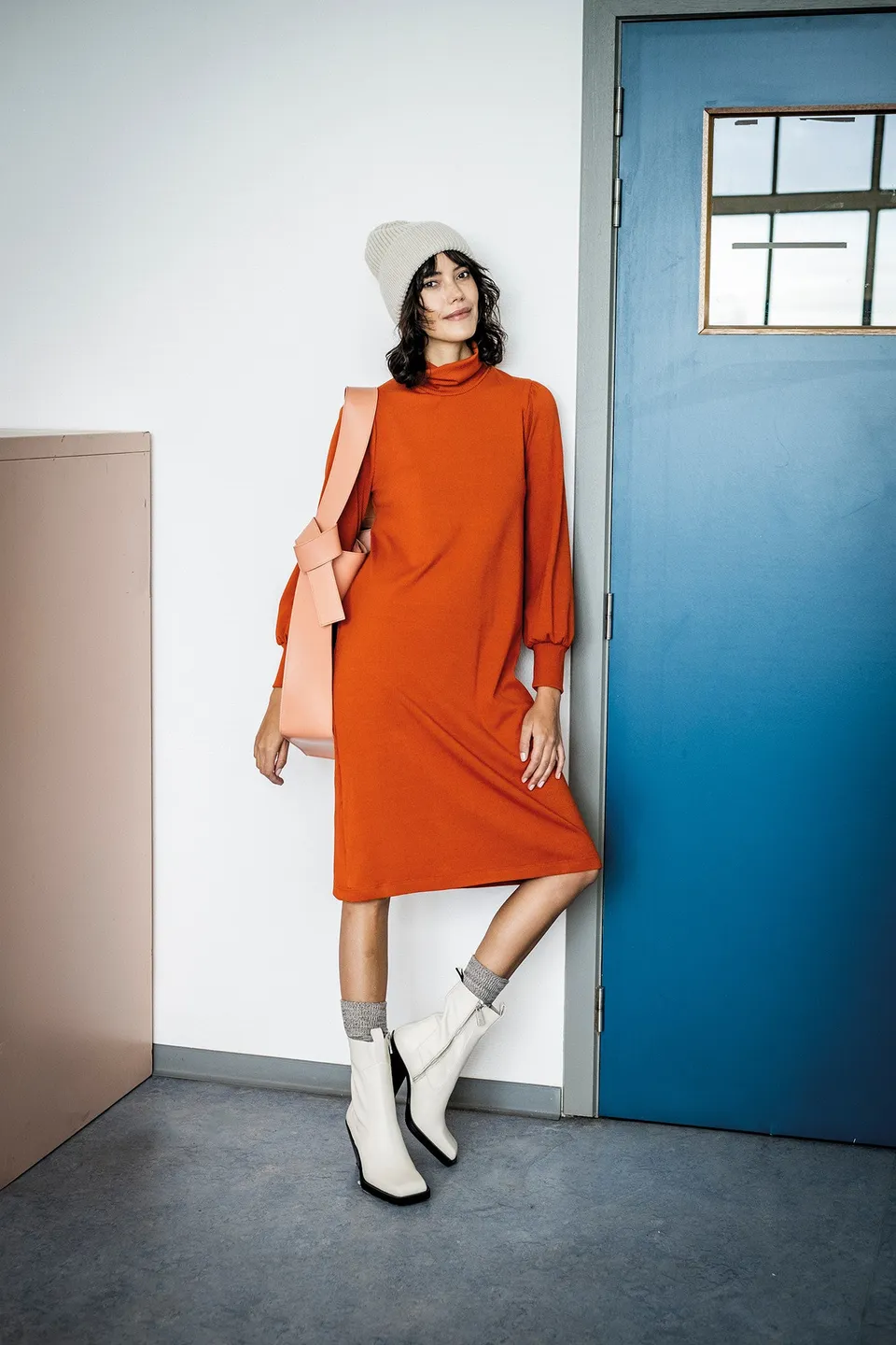 fibre-mood-daniella-robe-patron-de-couture-trap-ze-col-roul image 1