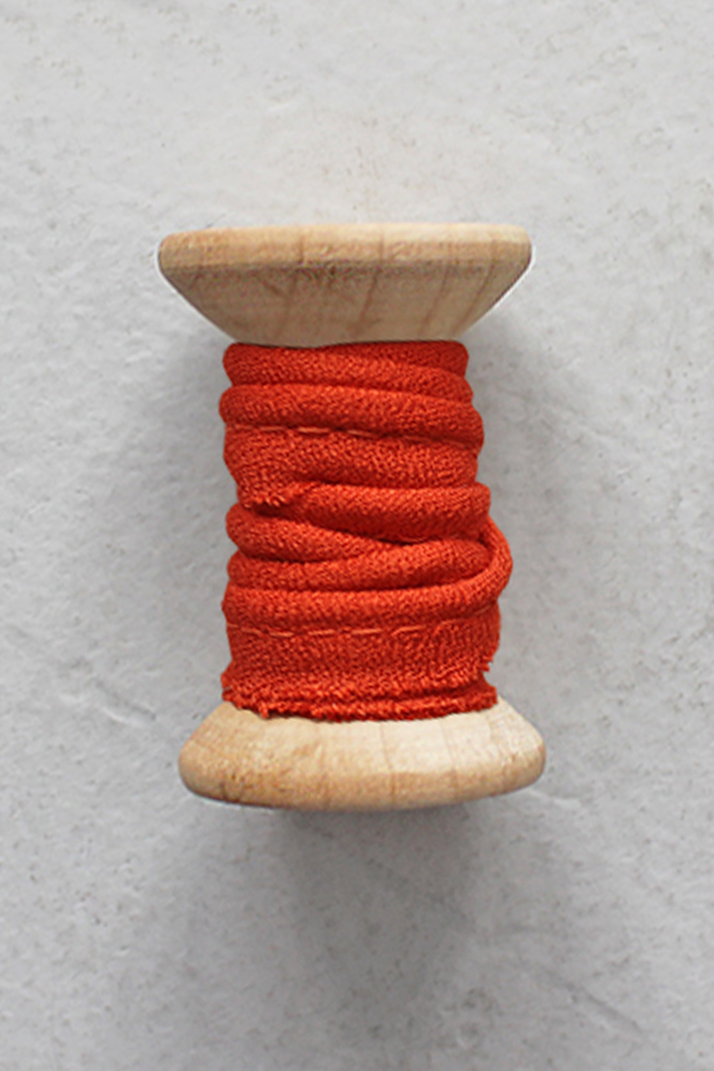 atelier-brunette-passepoil-cr-pe-de-viscose-tangerine-1-cm image 2