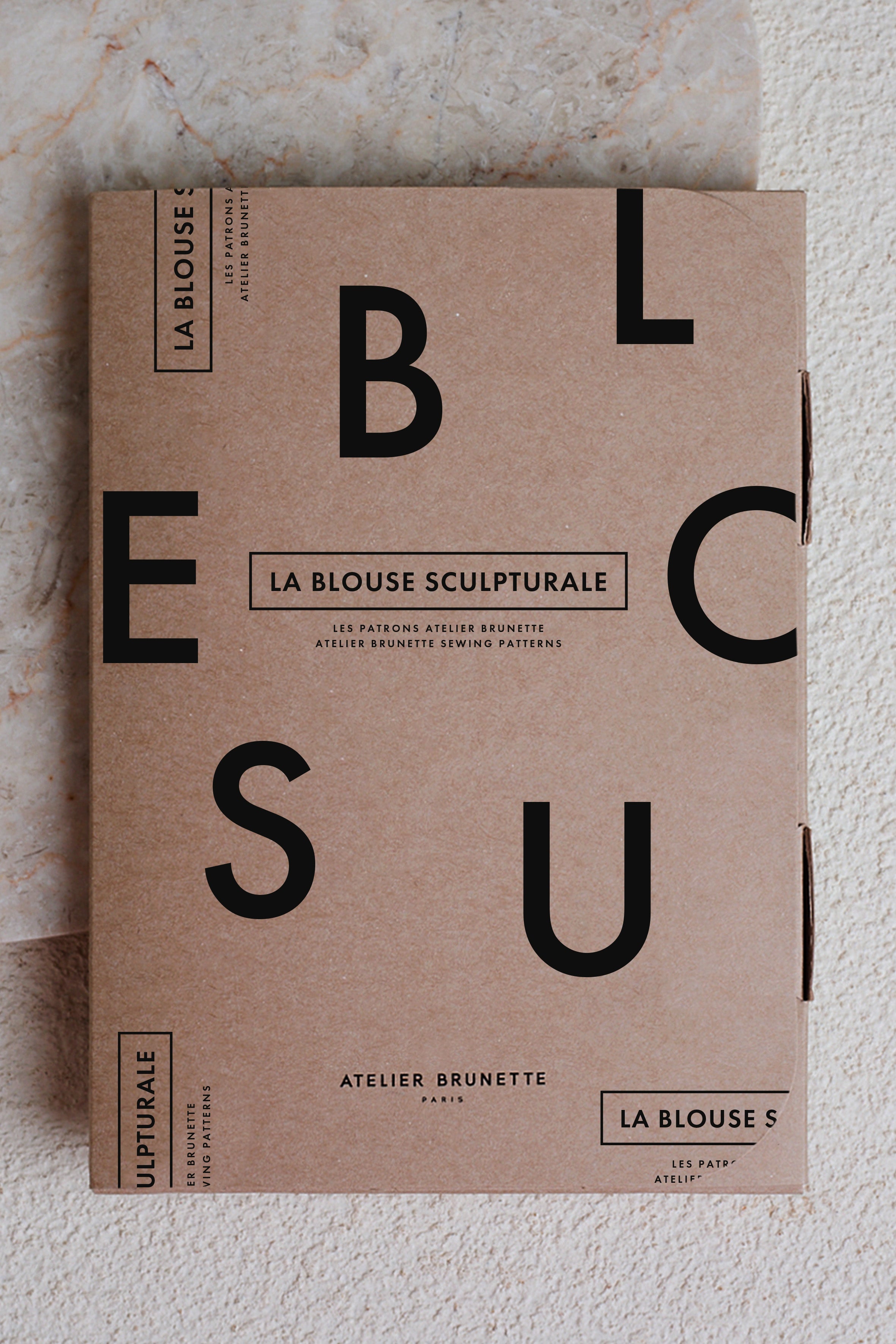 atelier-brunette-la-blouse-sculpturale-patron-pochette image 1