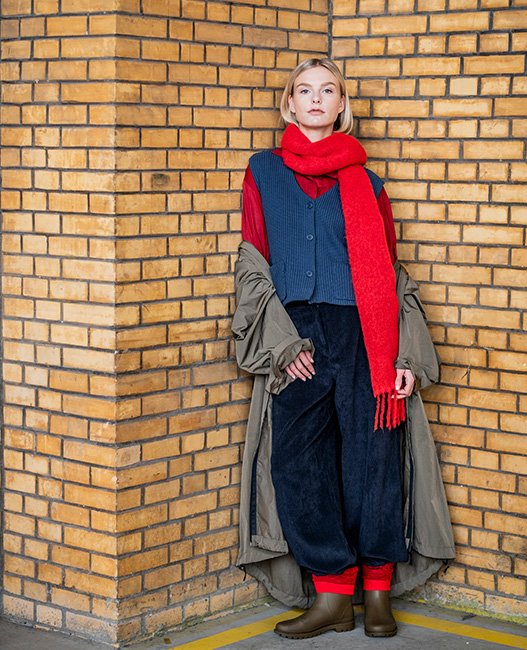 fibre-mood-zehra-gilet-sans-manches-patron-de-couture-col-v image 5