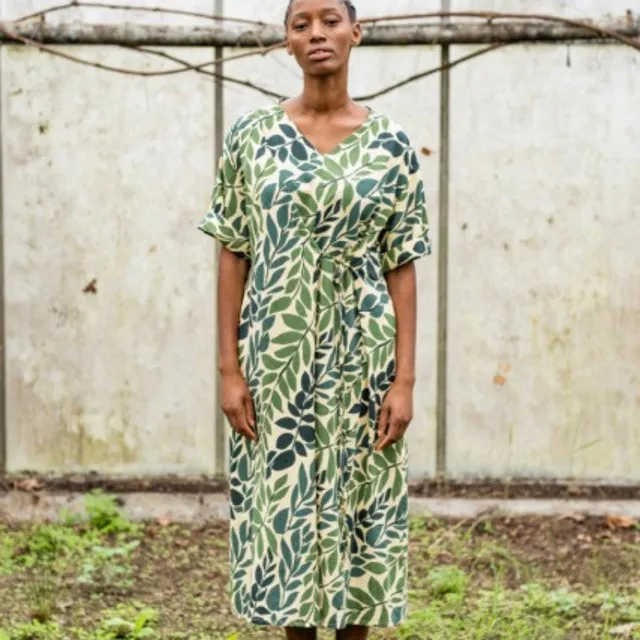 fibre-mood-florrie-robe-patron-de-couture-robe-asym-trique-femme image 1