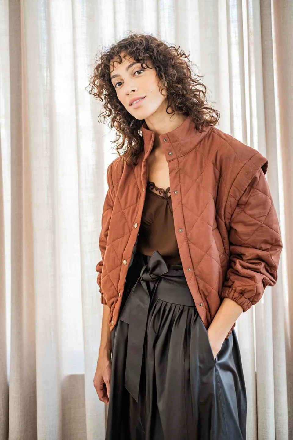 fibre-mood-marcia-veste-patron-de-couture-veste-3-en-1-manches-amovibles image 1