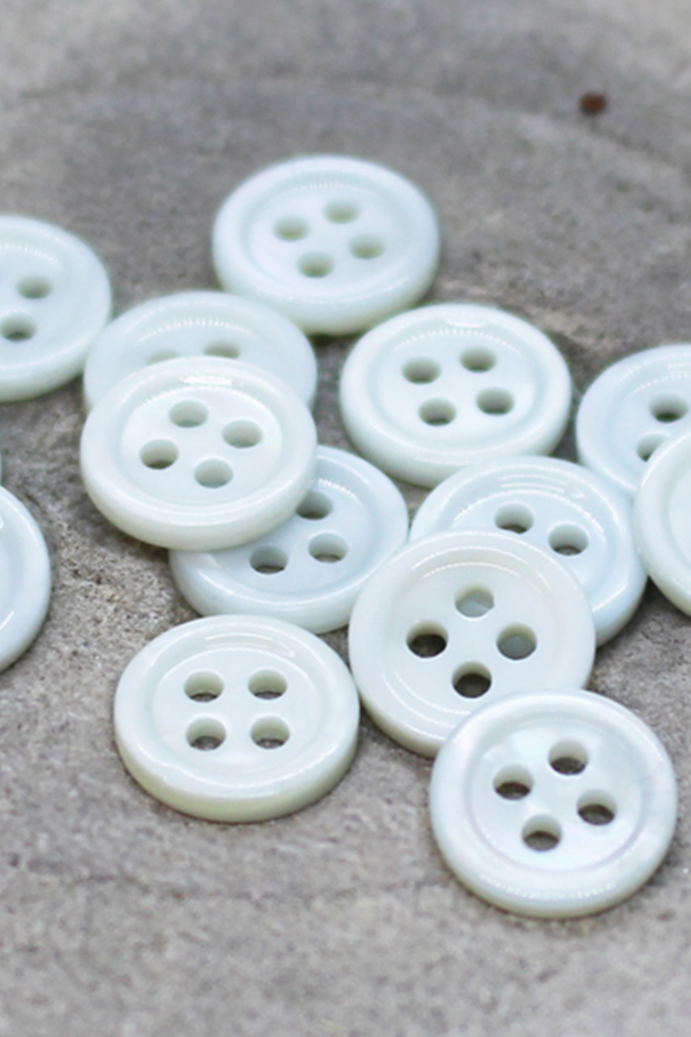 atelier-brunette-boutons-bliss-sage-x10 image 2