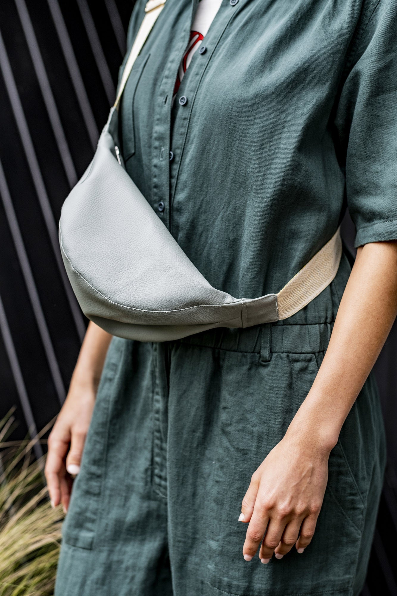 fibre-mood-nousha-sac-banane-patron-de-couture-sangle-125-cm image 3