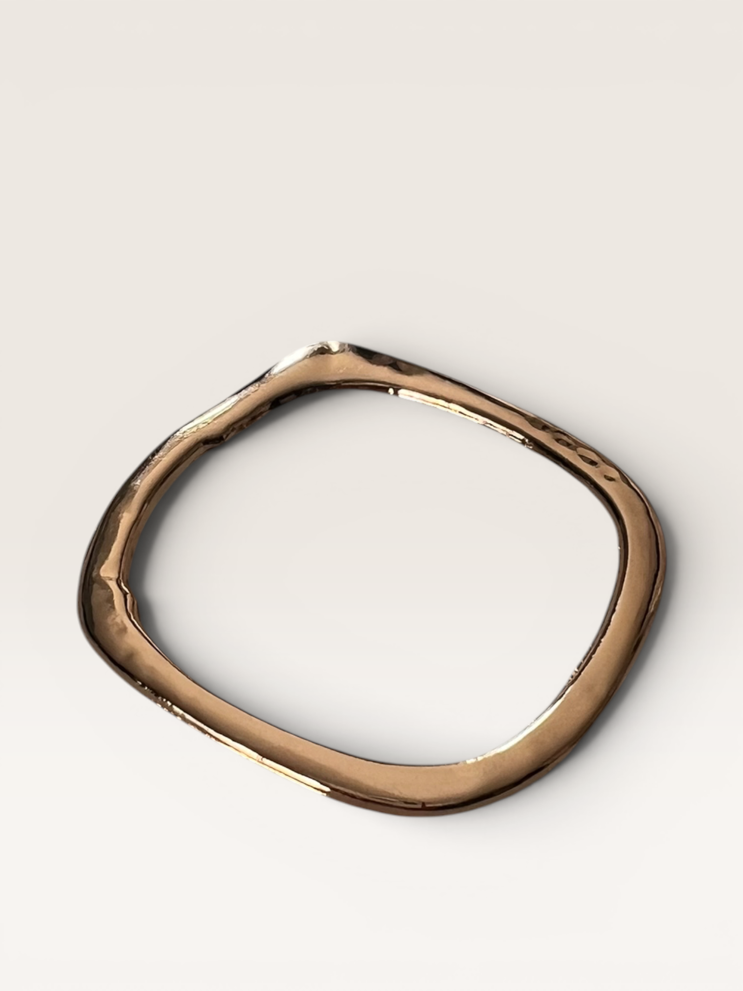 atelier-brunette-anneau-de-ceinture-dor-mercerie-couture image 3