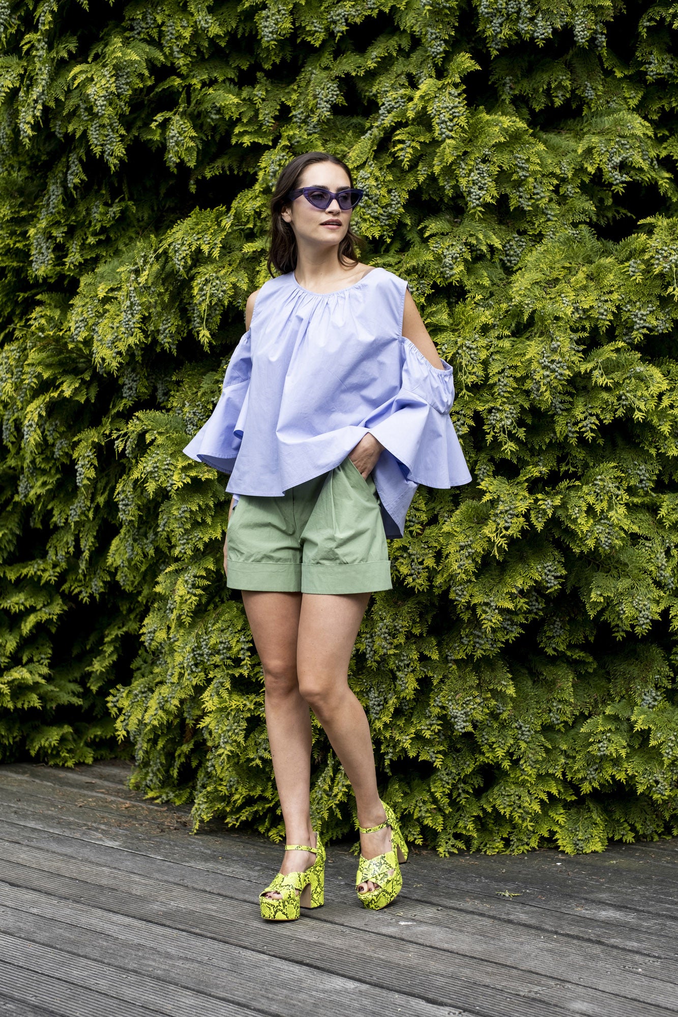 fibre-mood-dahlia-short-patron-de-couture-short-taille-haute-jambes-larges-32-60 image 1