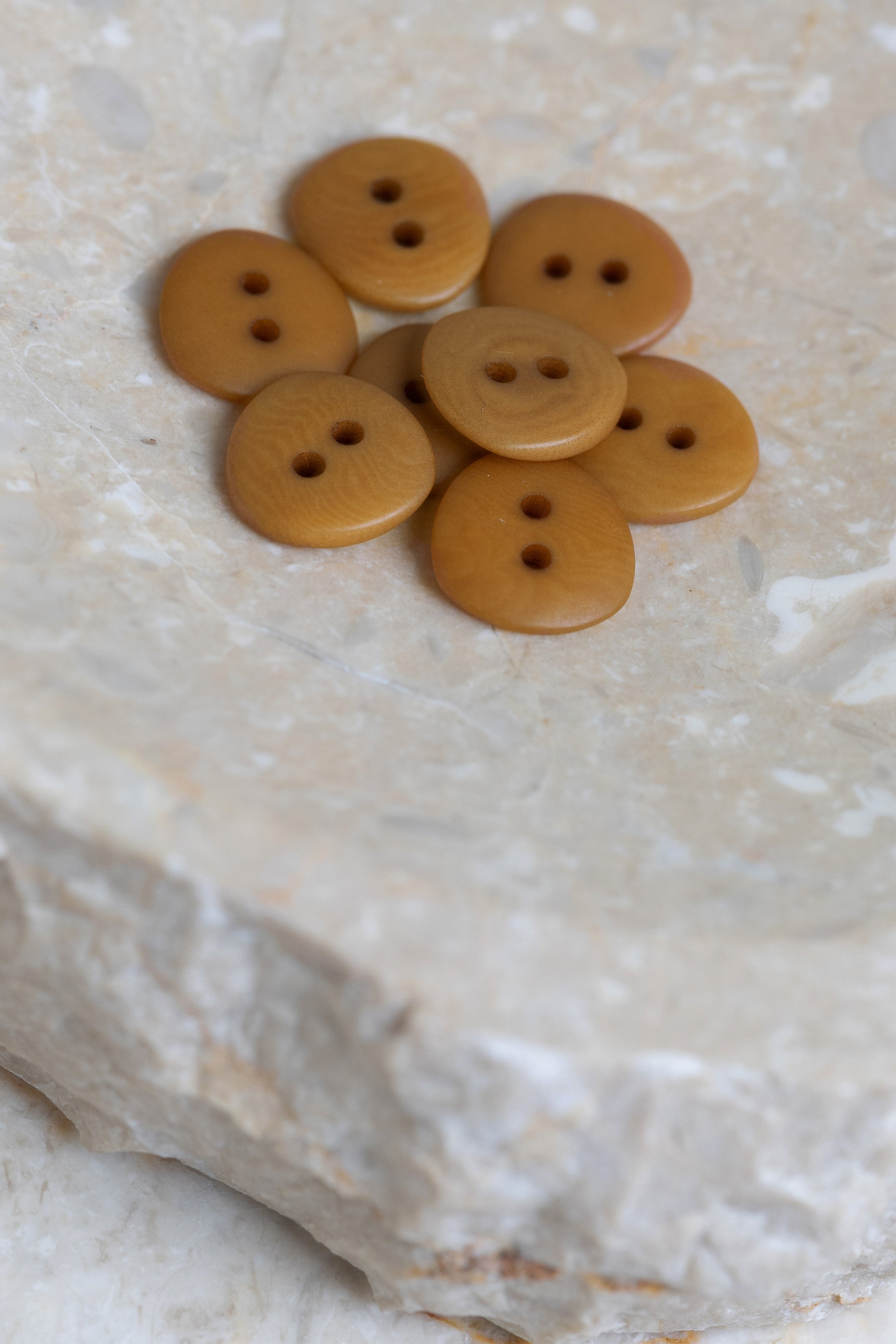 atelier-brunette-boutons-jaipur-ochre image 3