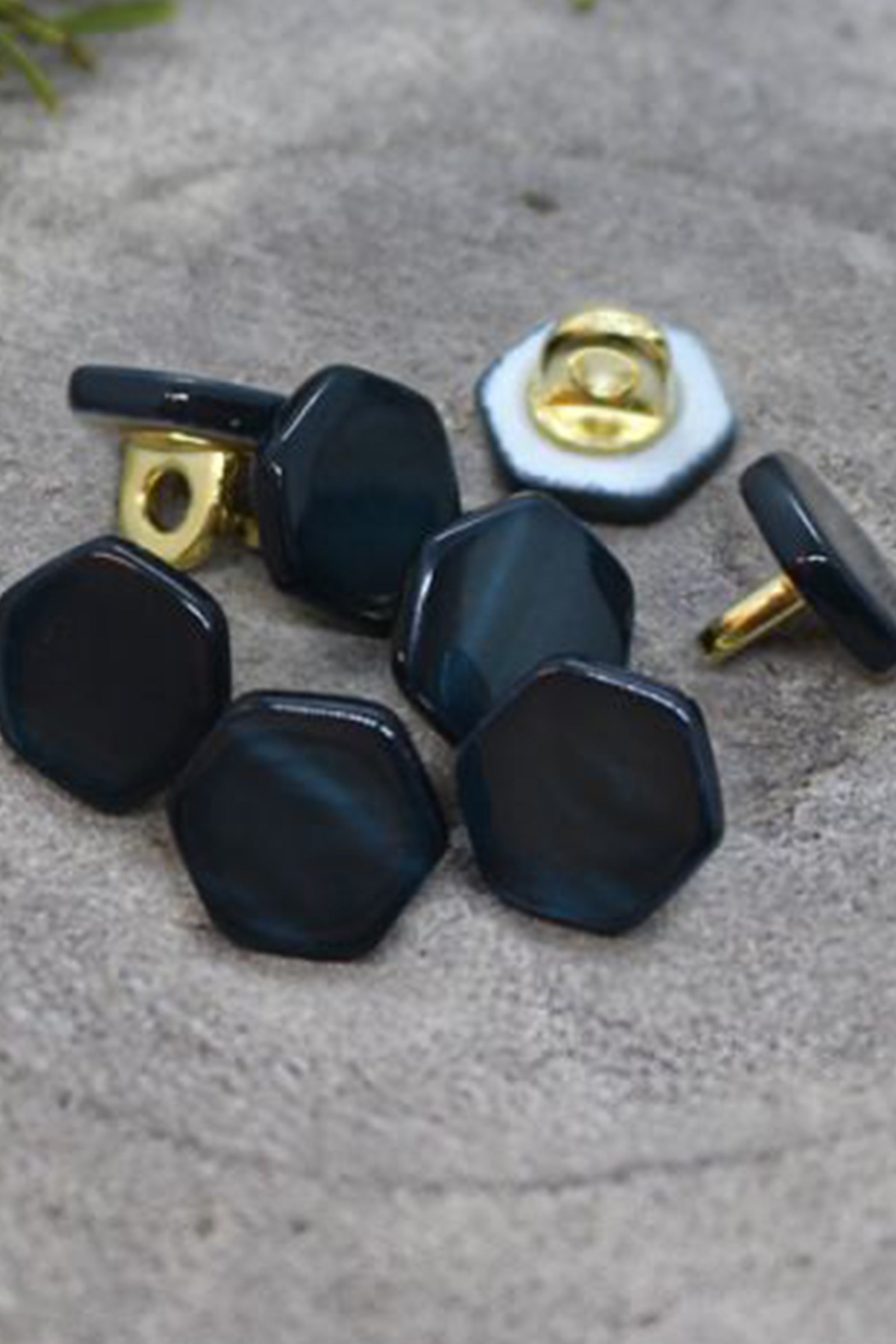 atelier-brunette-boutons-quartz-forest image 2