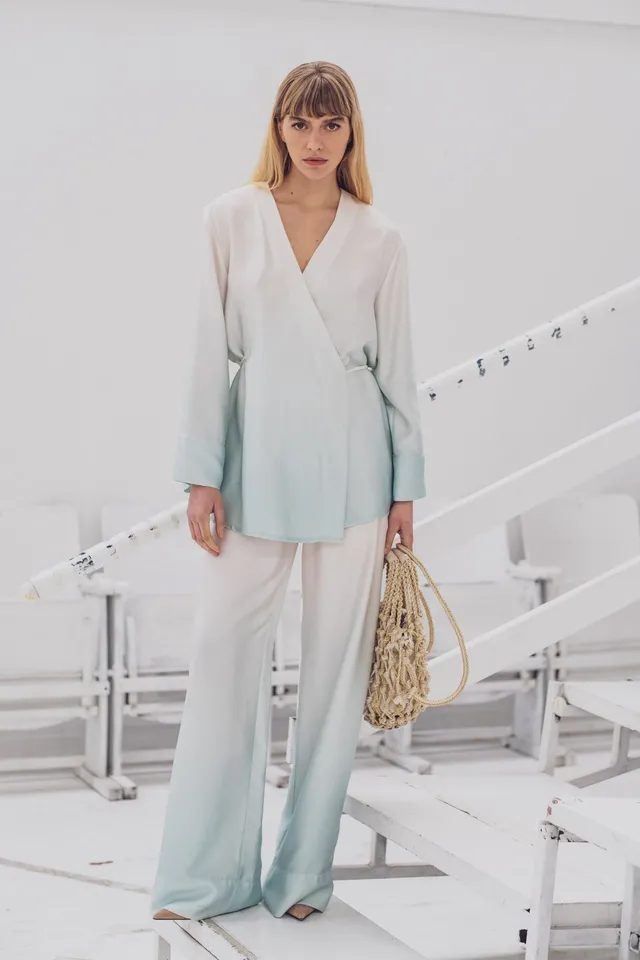 fibre-mood-ronya-chemisier-patron-couture-blouse-cache-c-ur-femme image 1