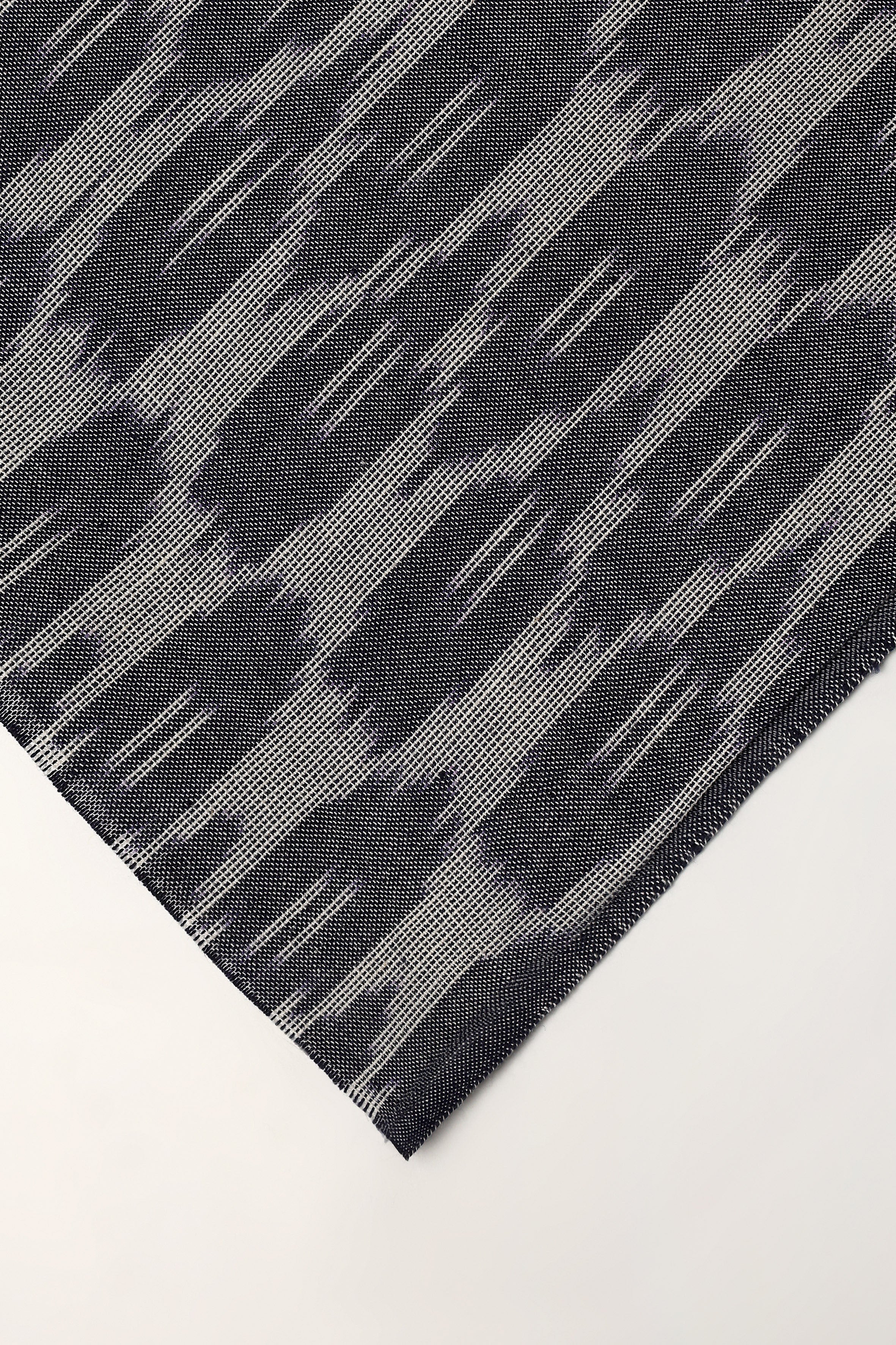 atelier-brunette-le-bazaar-l-ikat-003-coupon-tissu-ressourc image 2
