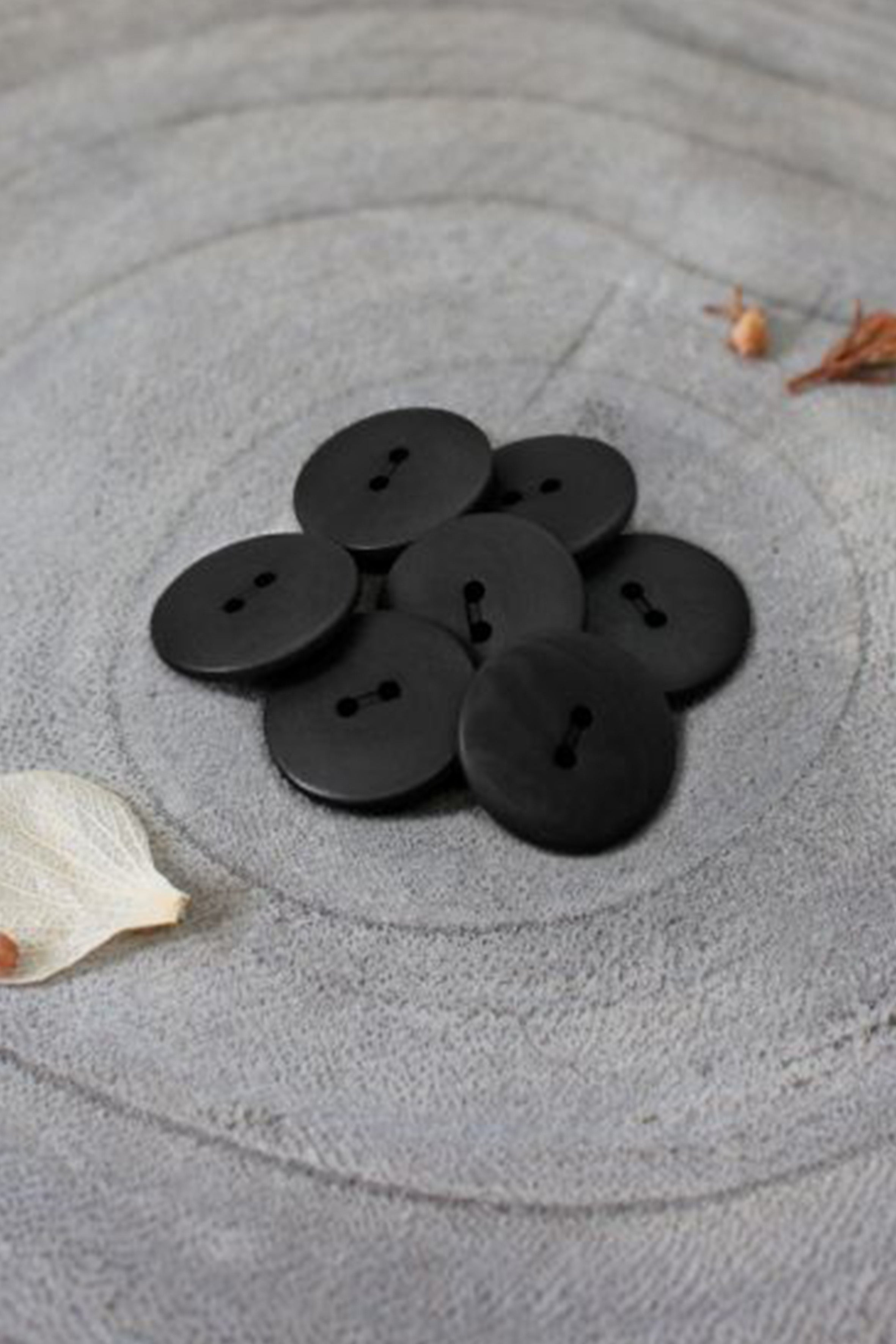 atelier-brunette-boutons-palm-black image 2