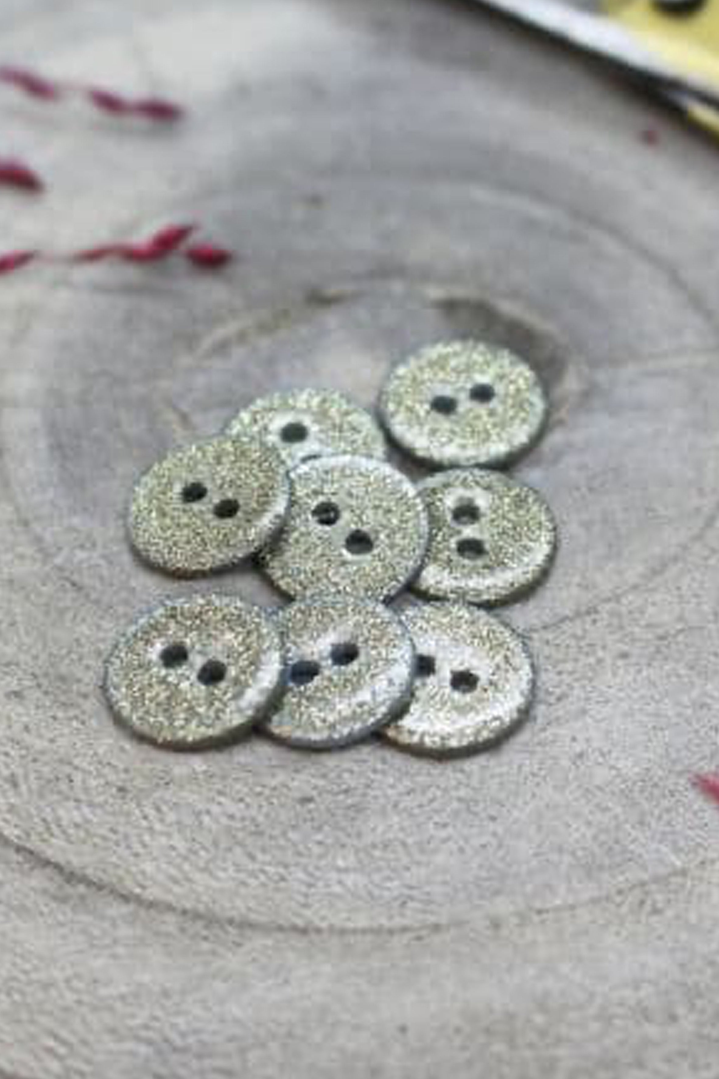 atelier-brunette-boutons-glitter-sage-x10-mercerie-couture image 1