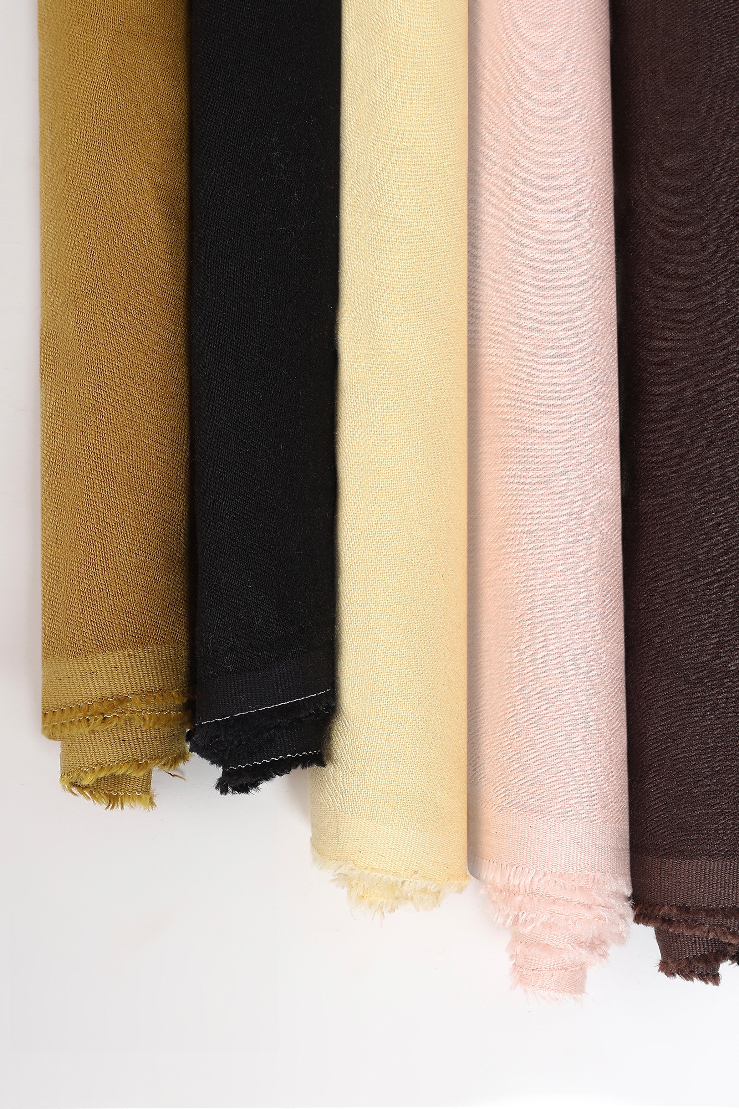 atelier-brunette-tissu-twill-lin-viscose-livaeco-oat-chocolate-coupon-10-cm-x-15 image 5