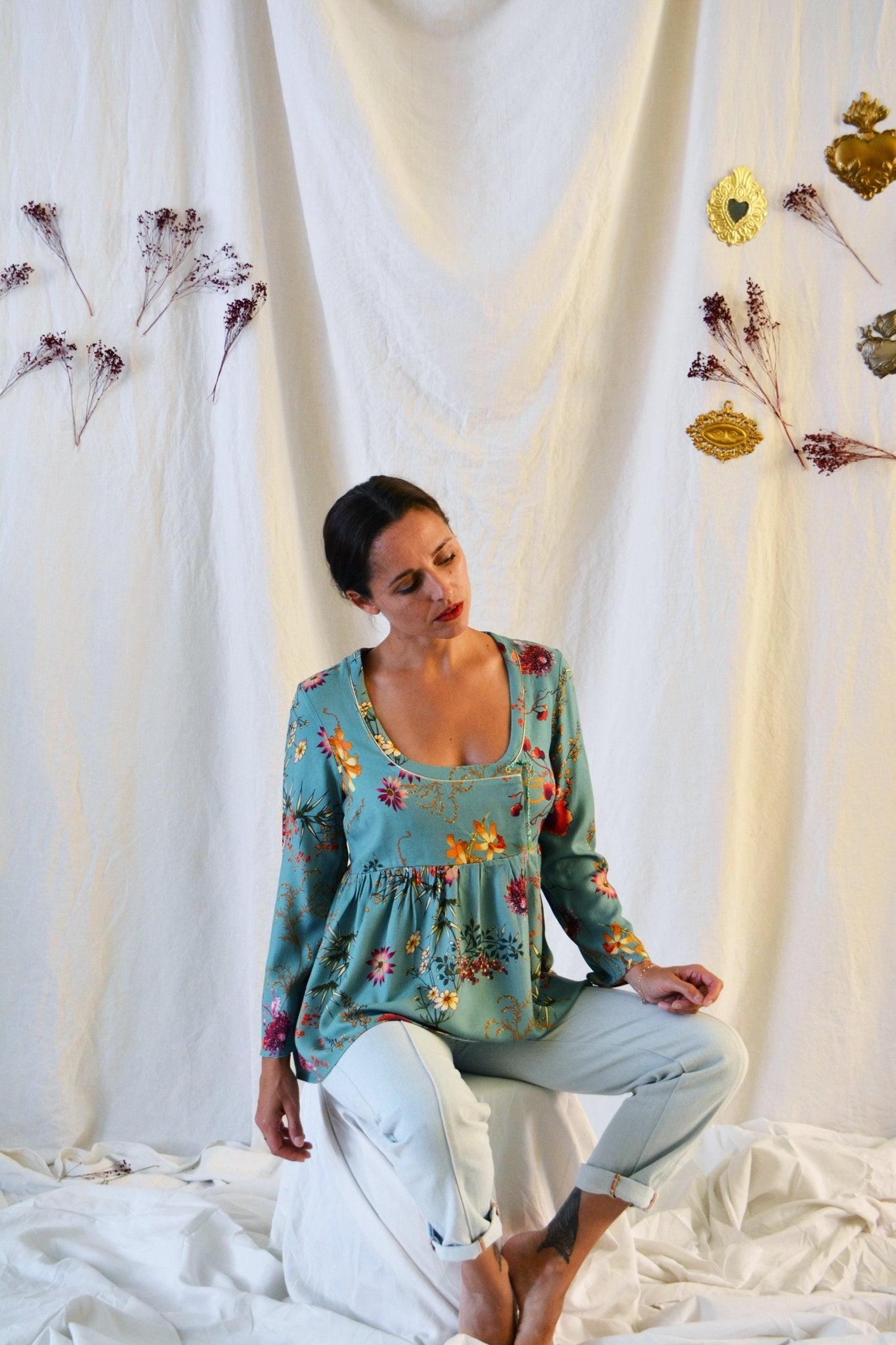 maison-fauve-sybil-patron-couture-robe-et-blouse-encolure-carr-e-pdf-femme image 4