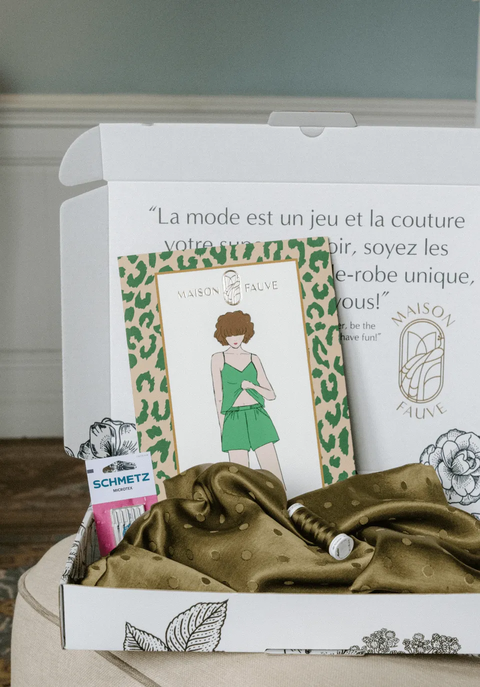 maison-fauve-blush-songe-box-couture-pyjama-caraco-short-d-butant image 1
