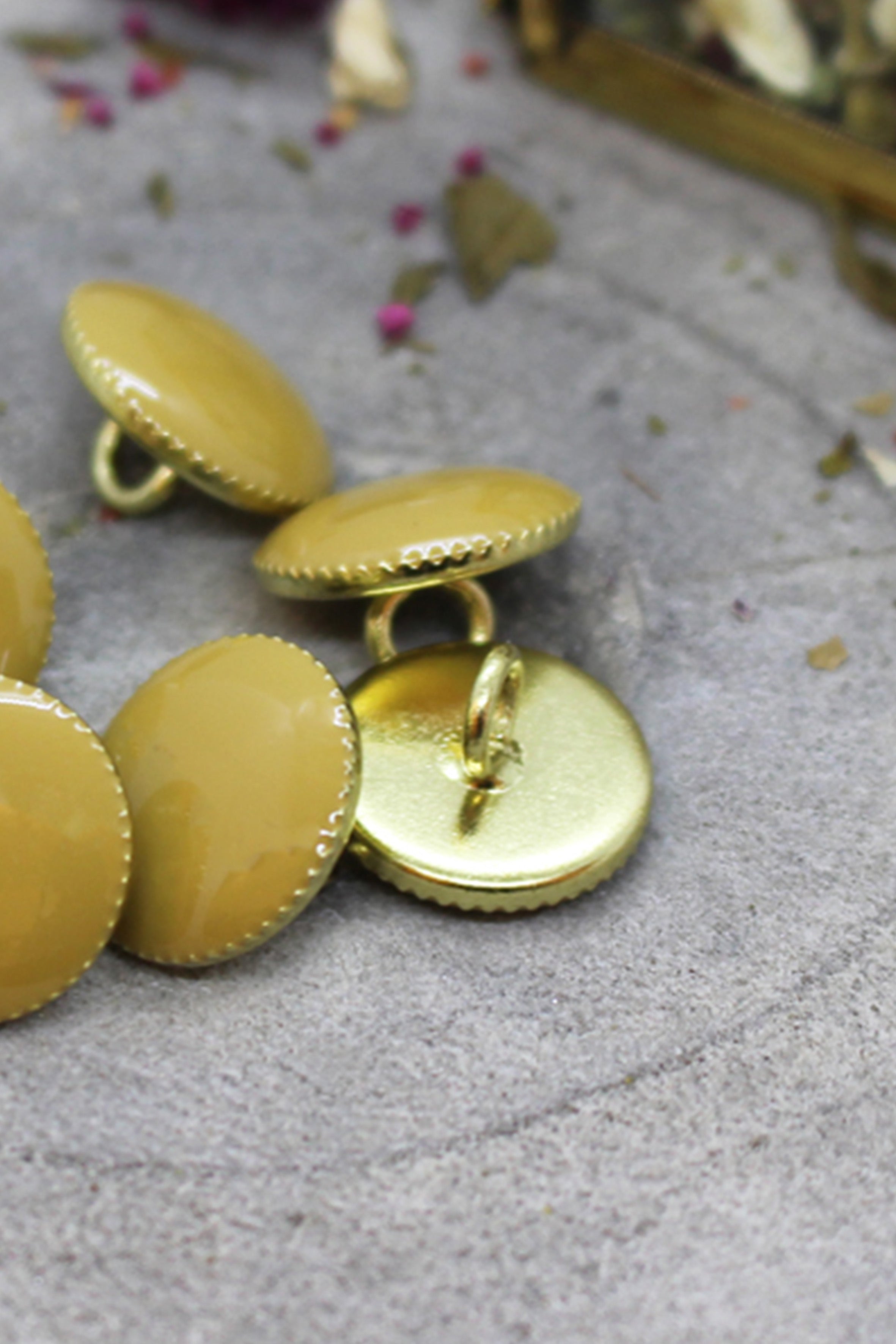 atelier-brunette-boutons-gem-mustard-x10-lot-10-boutons-bijou image 2