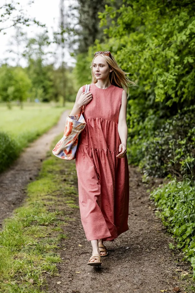 fibre-mood-nikka-robe-patron-de-couture-longue-sans-manches image 1