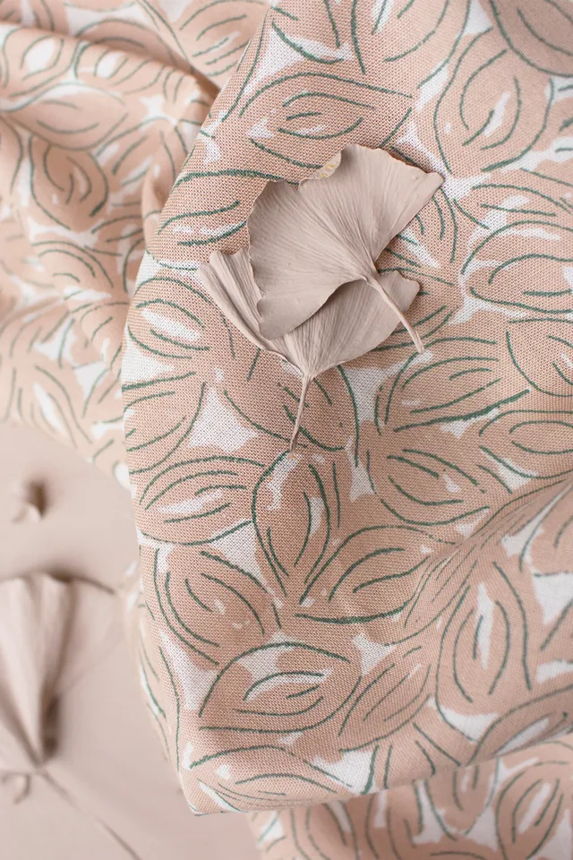 atelier-brunette-coupon-petal-maple-coupon-tissu-s-rie-limit-e image 1