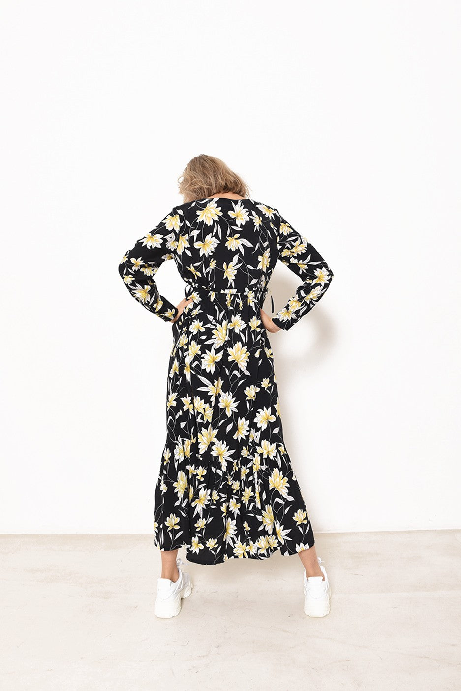 fibre-mood-pola-patron-de-couture-robe-longue-ample-taille-empire-volants image 2