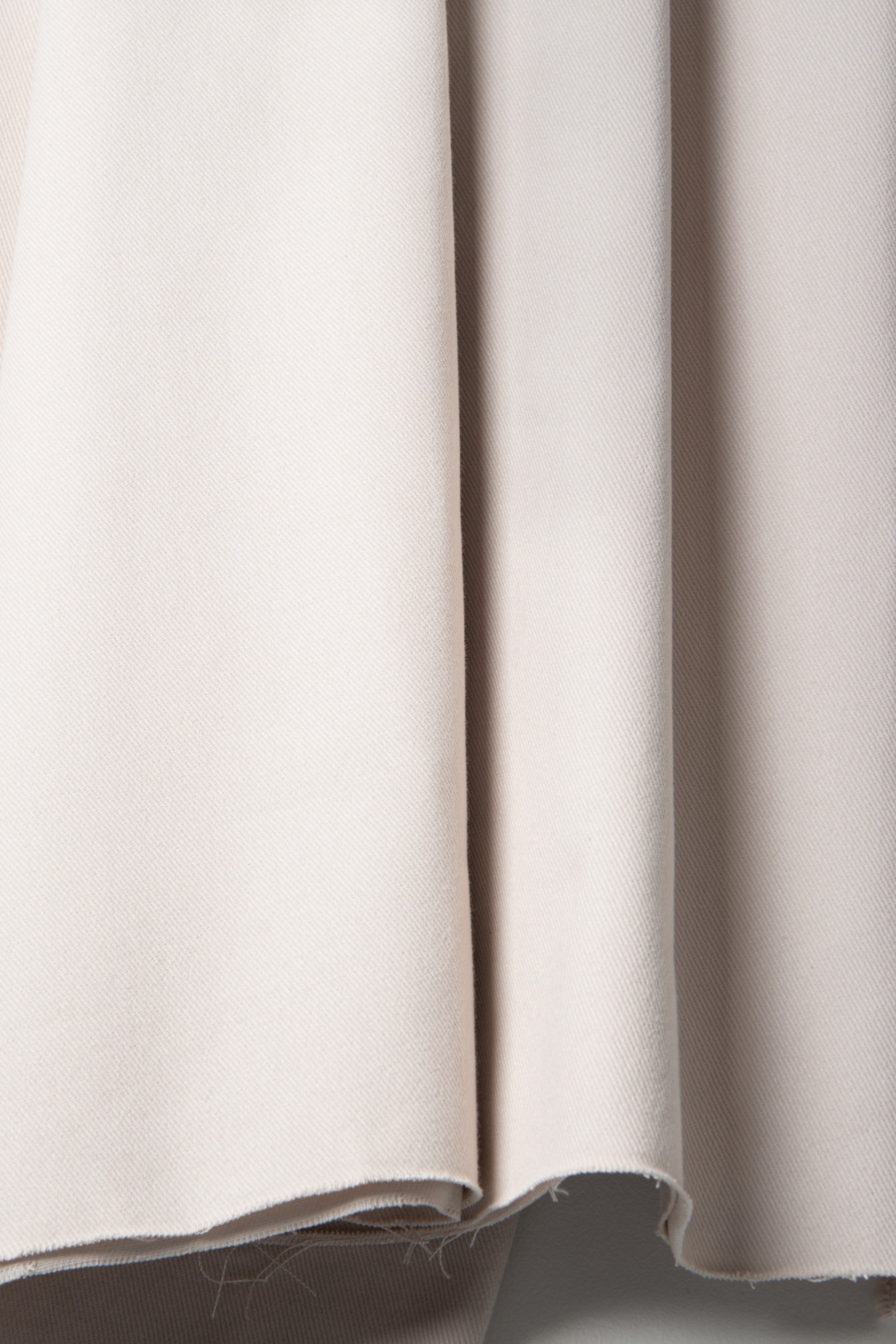 atelier-brunette-tissu-gabardine-milky-clay-gabardine-de-coton-twill-cr-me-chaud image 3
