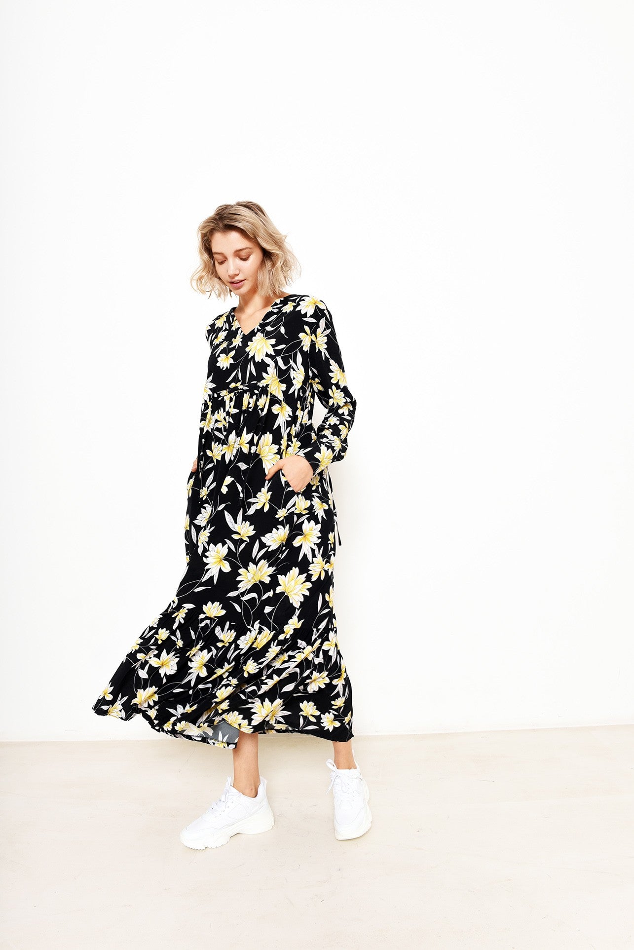 fibre-mood-pola-patron-de-couture-robe-longue-ample-taille-empire-volants image 1