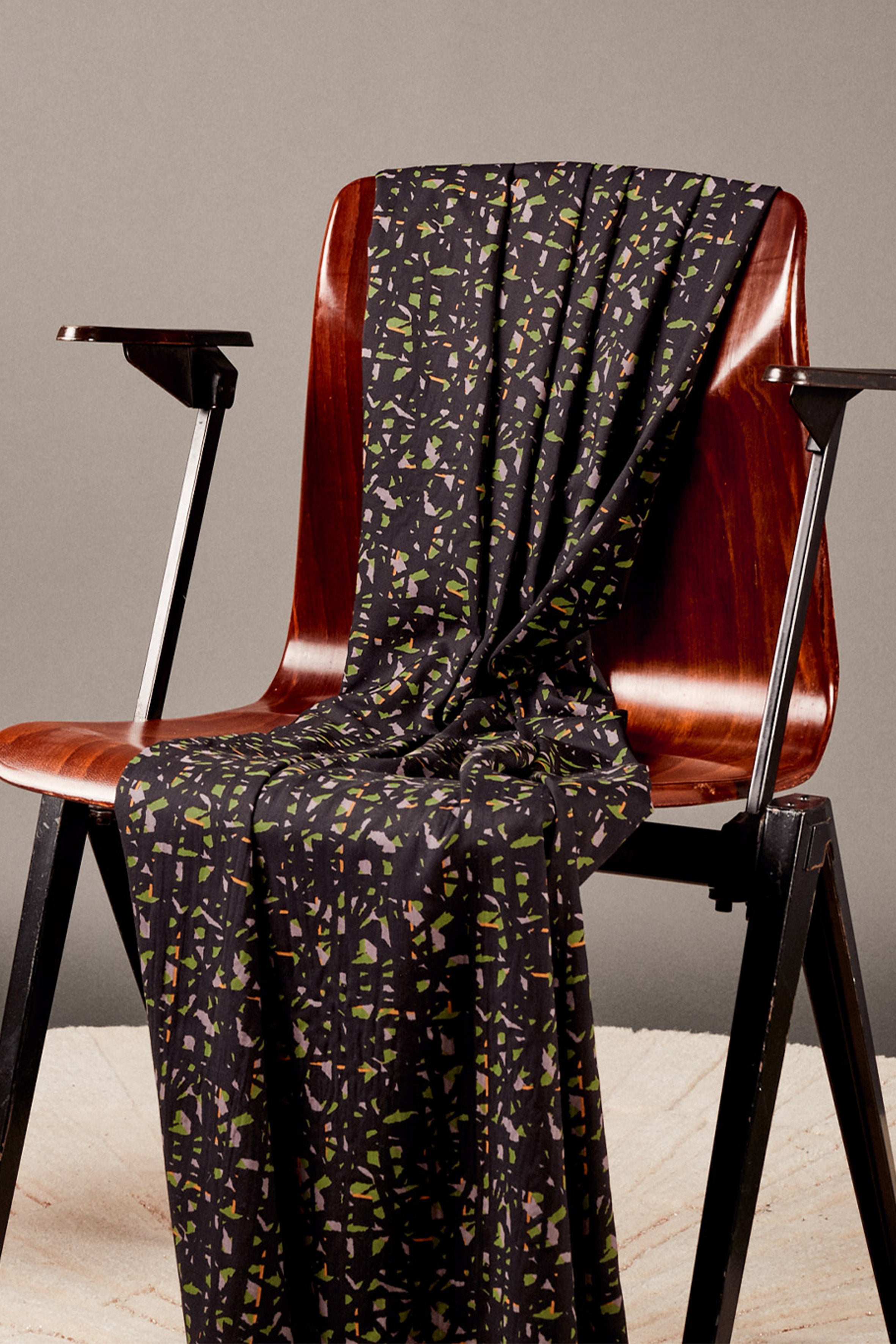 atelier-brunette-tissu-candy-rock-divine-parma-viscose-imprim-e image 2