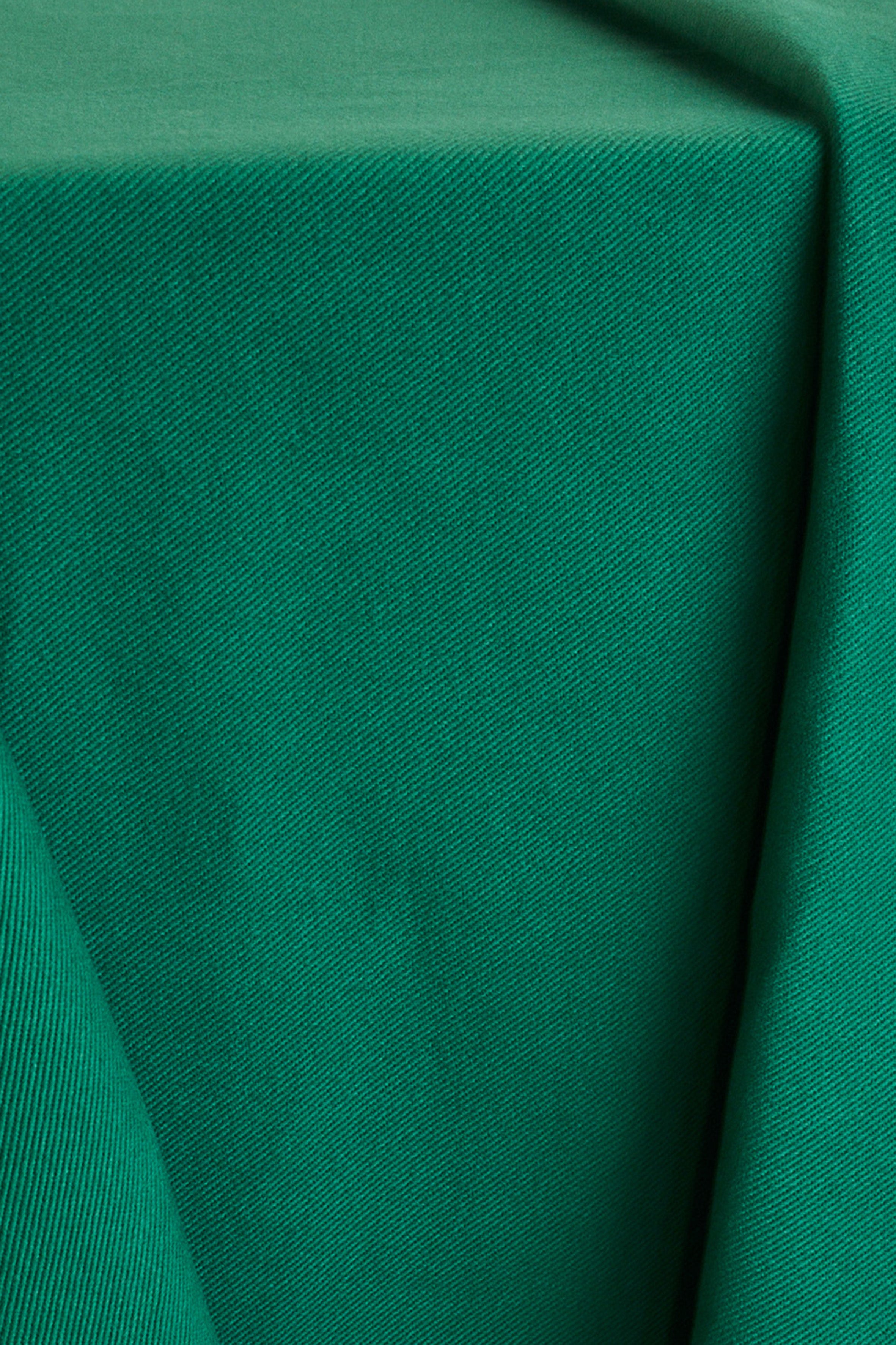 atelier-brunette-tissu-gabardine-juicy-green-100-coton image 3